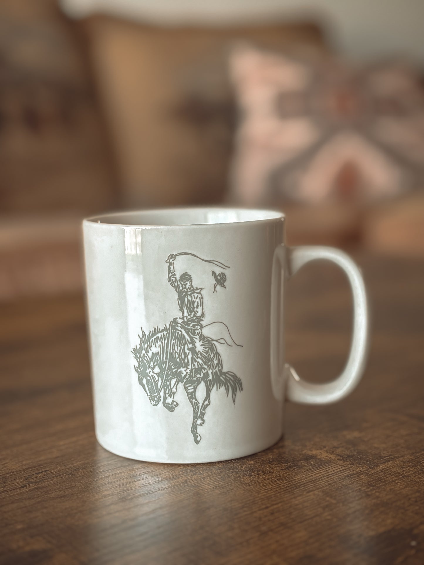 *VINTAGE* MARLBORO MAN BRONC COFFEE MUG