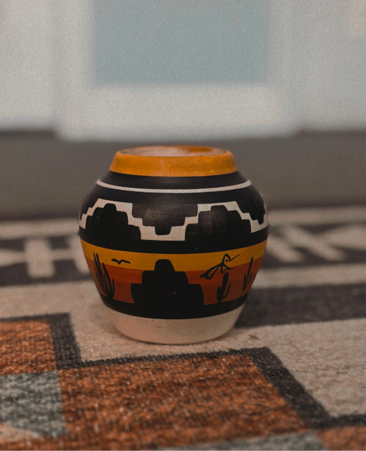 DINÈ CACTUS HANDPAINTED POTTERY SMALL VASE *VINTAGE*