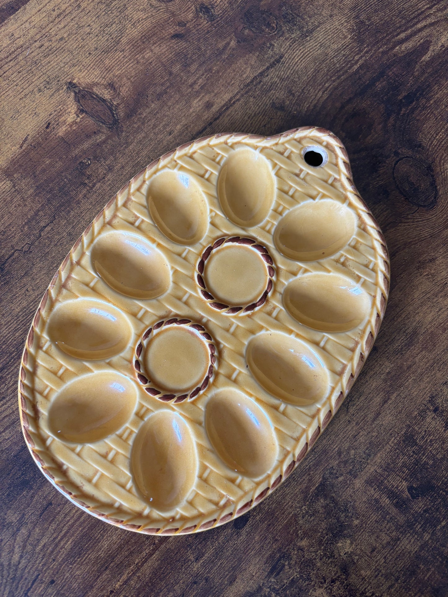 *VINTAGE* MCM ROPE DESIGN DEVILED EGG TRAY PLATE WALL HANGING