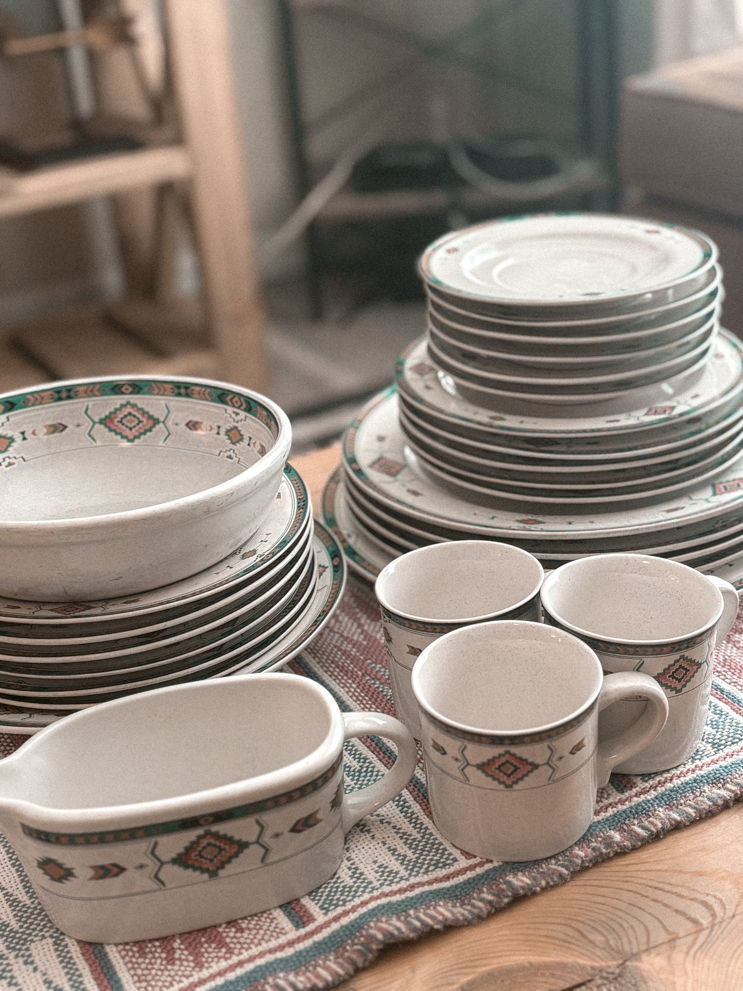 SOUTHWESTERN STUDIO NOVA ADIRONDACK DINNERWARE *VINTAGE*