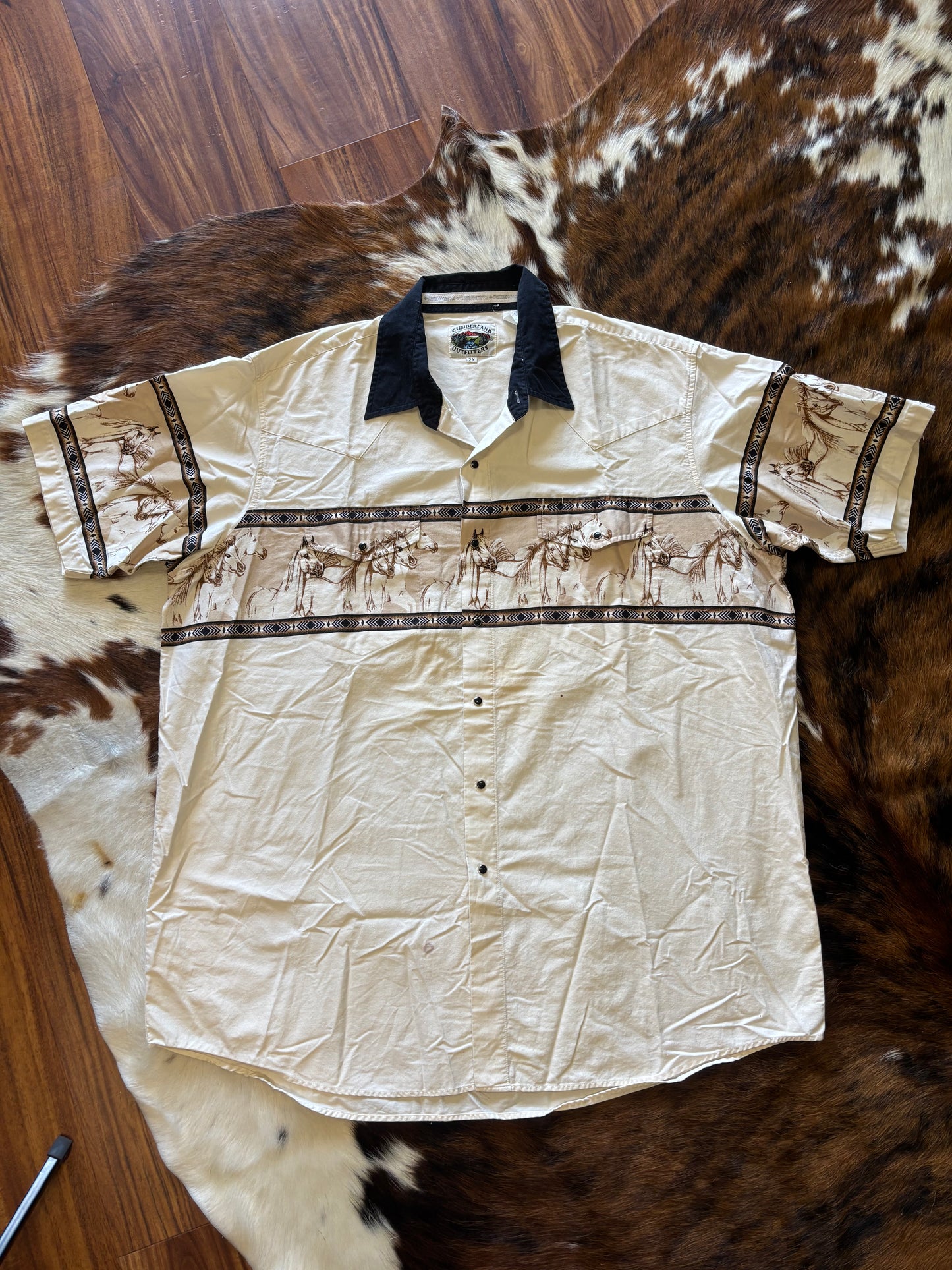 *VINTAGE* HORSE AOP PEARL SNAP