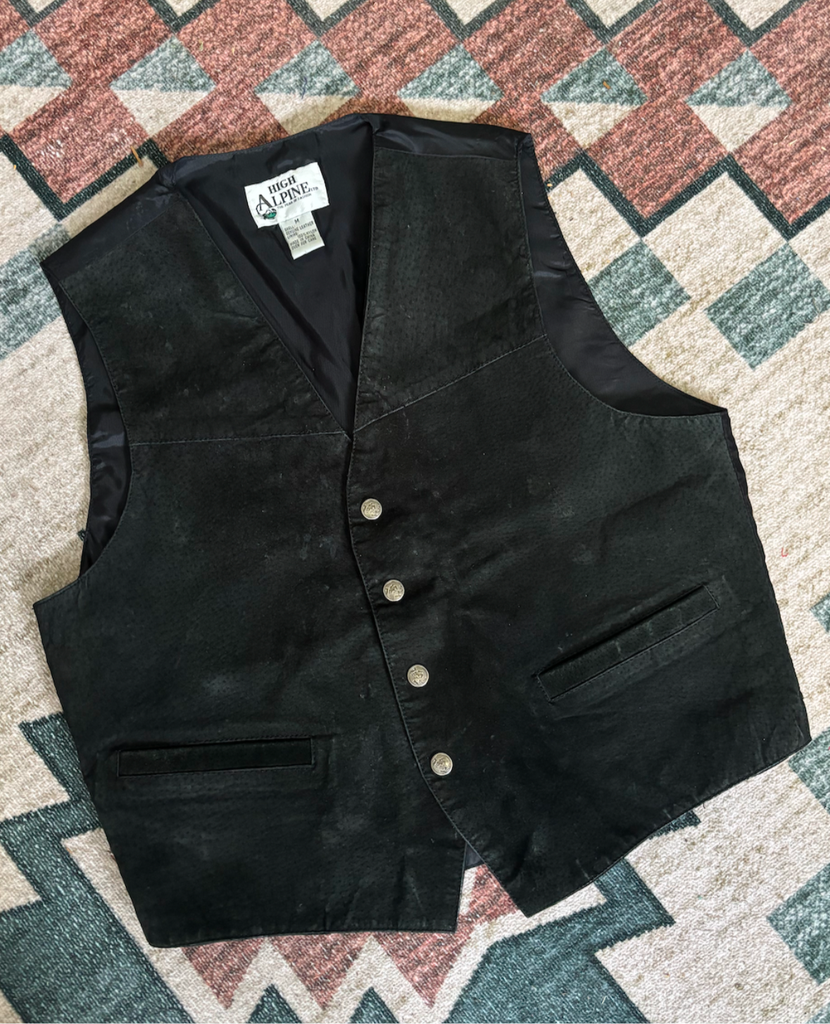 BLACK LEATHER VEST W/ HORSE BUTTONS *VINTAGE*