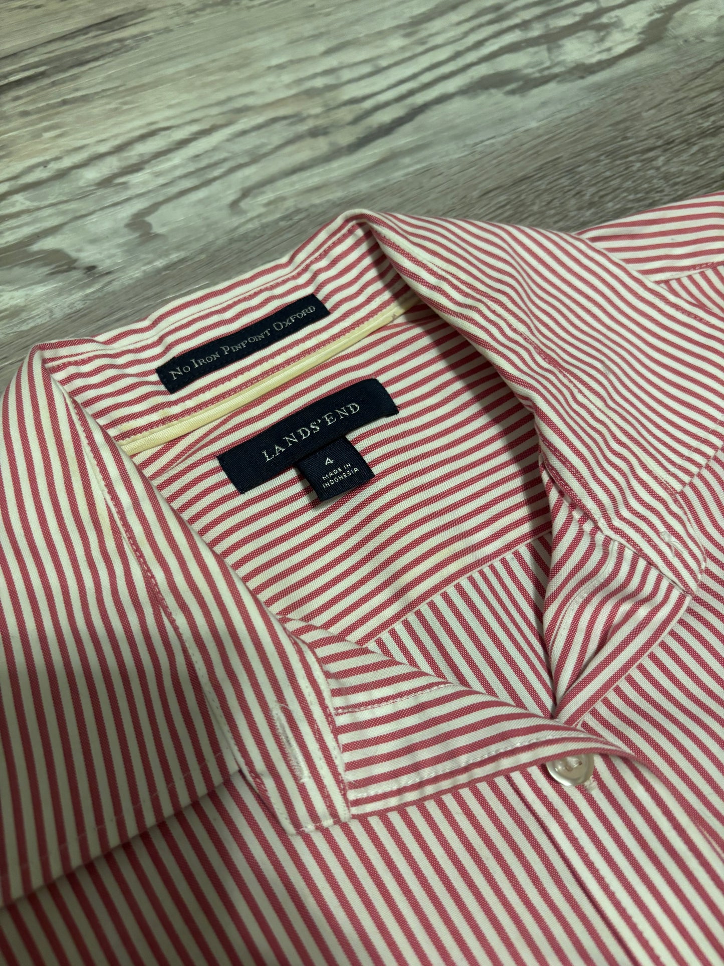 LANDS’ END PIN STRIPE BUTTON UP