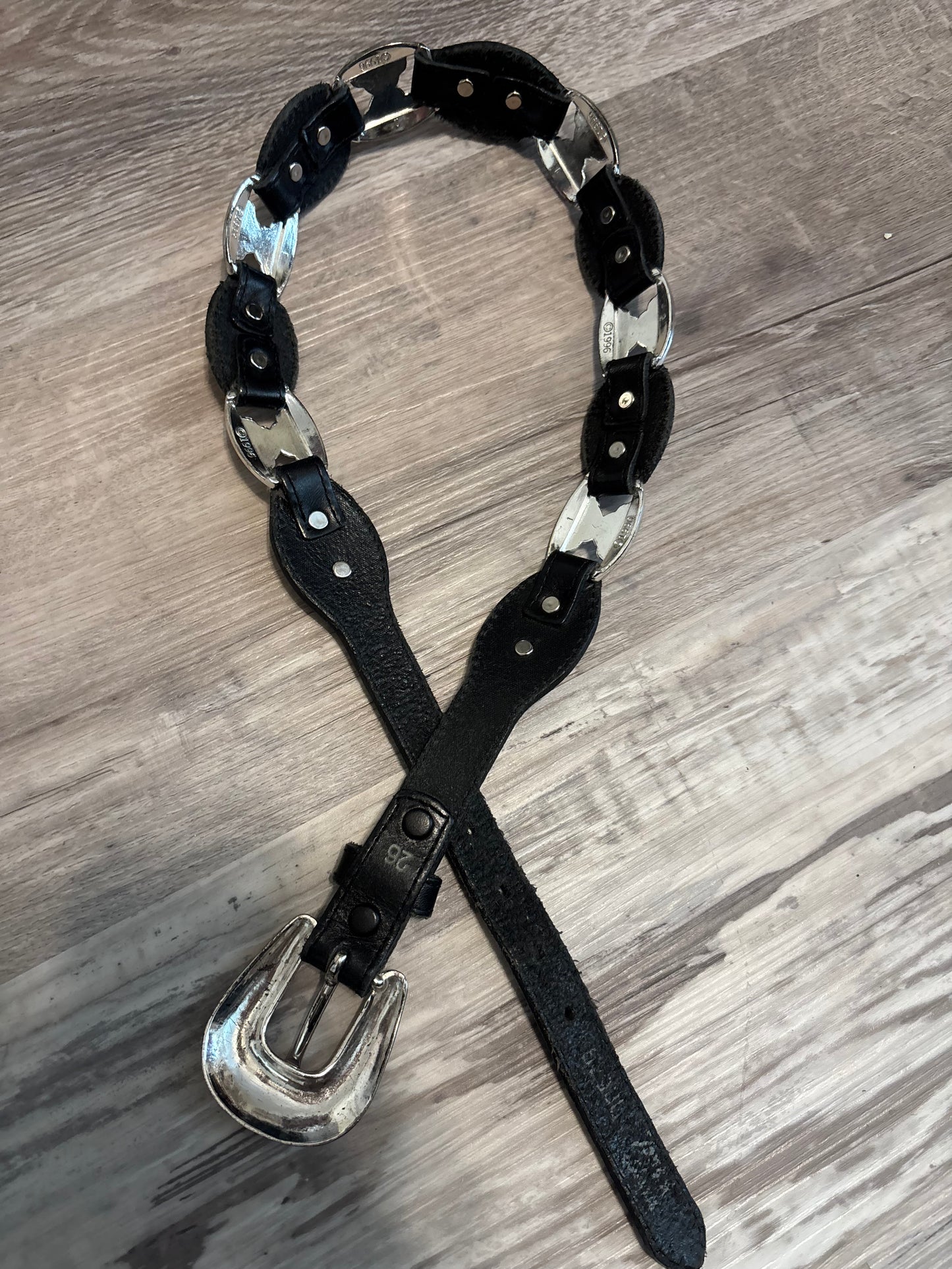 *VINTAGE* TONY LAMA EVERYDAY BELT, SILVER/ BLACK LEATHER CONCHO BELT