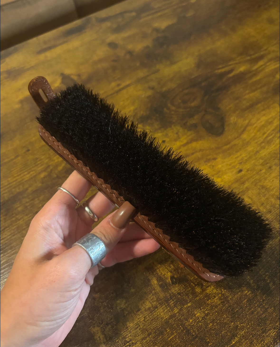 LEATHER TOOLED CLOTHES BRUSH *VINTAGE*