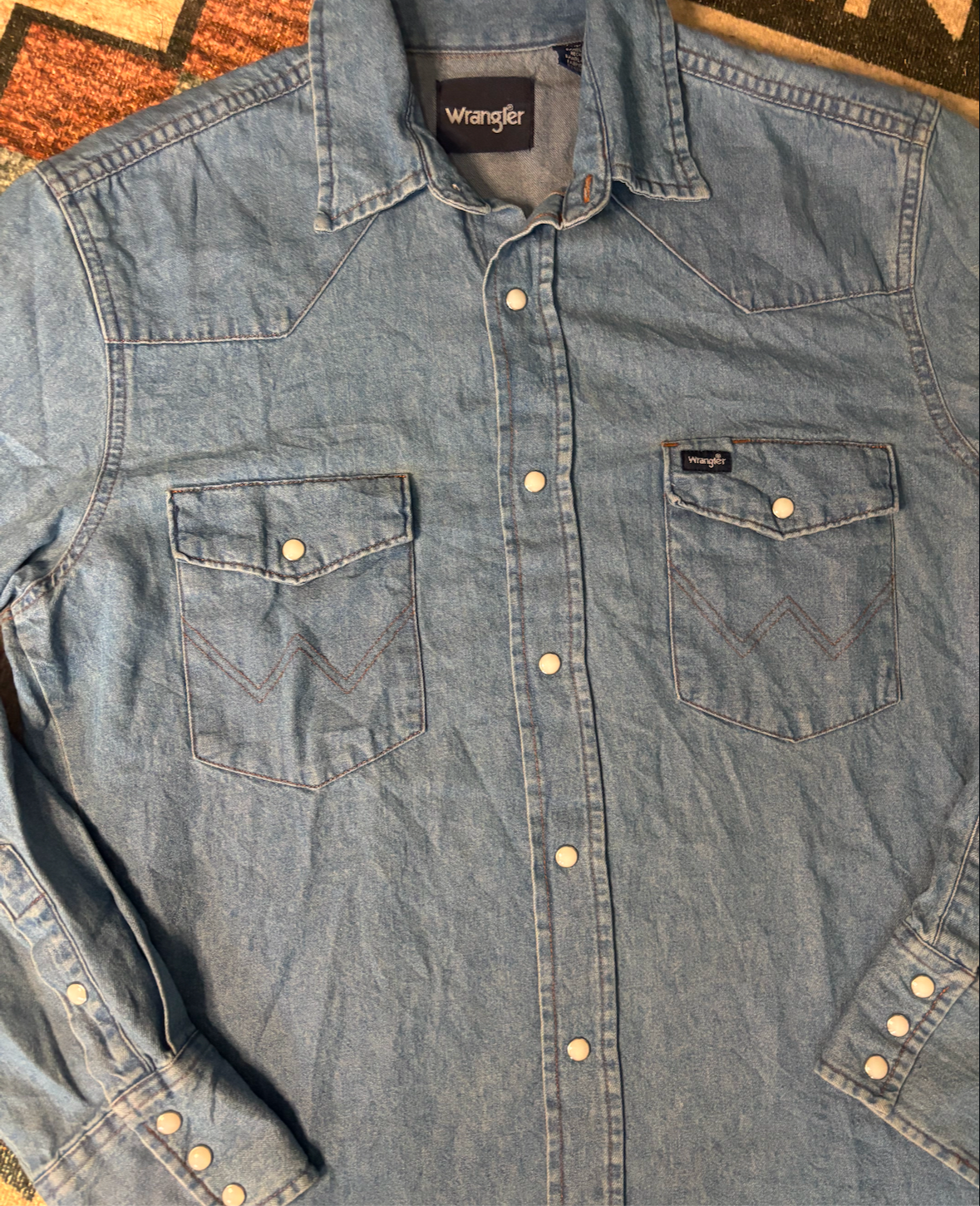 DENIM WRANGLER PEARL SNAP *VINTAGE*