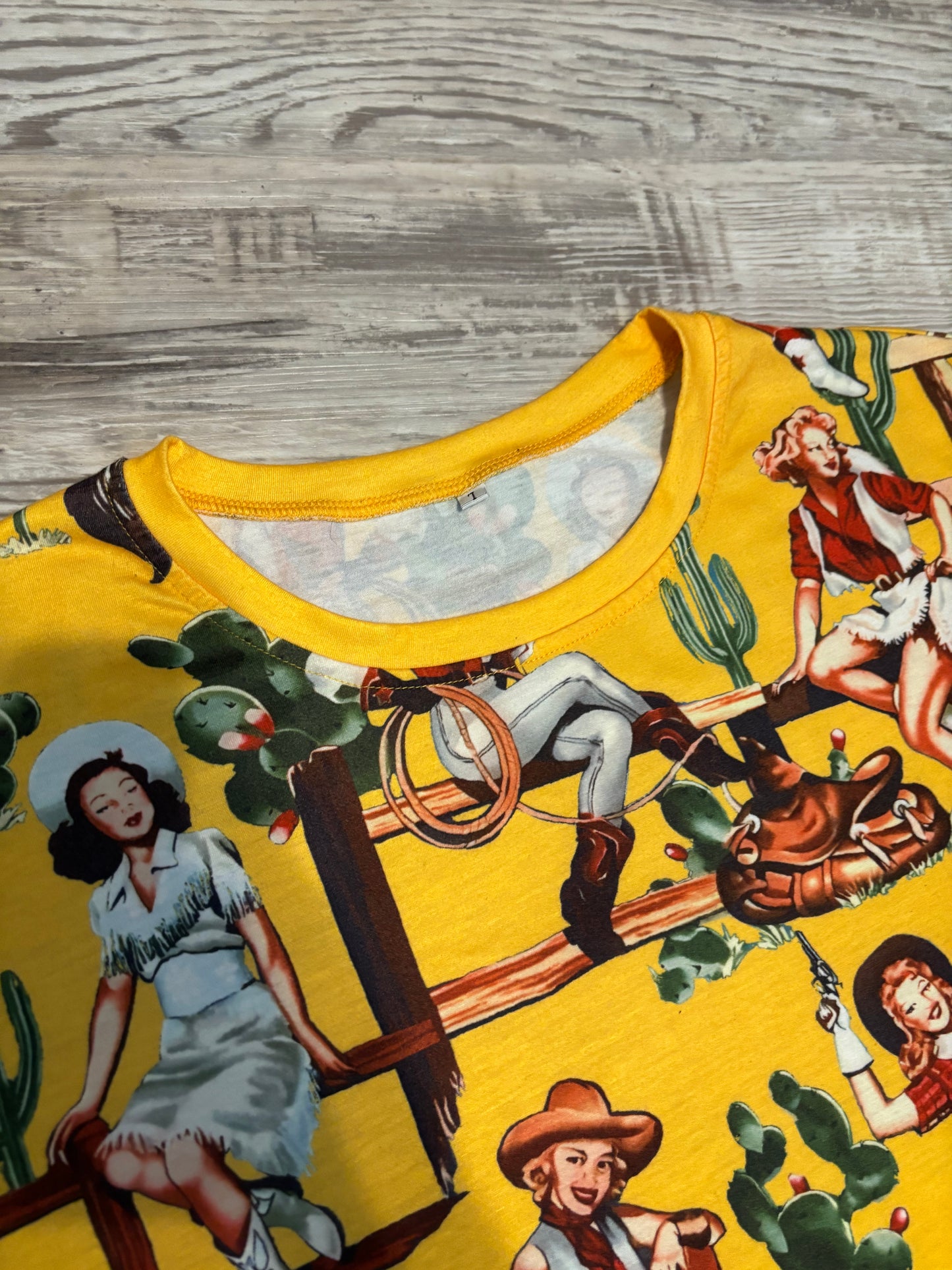 YELLOW PIN UP COWGIRL TEE