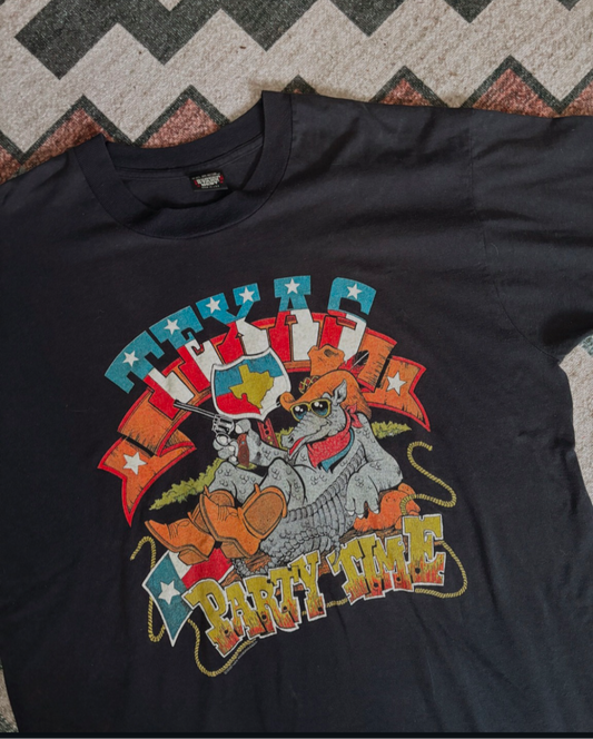 ARMADILLO TEXAS PARTY TIME TEE *VINTAGE*