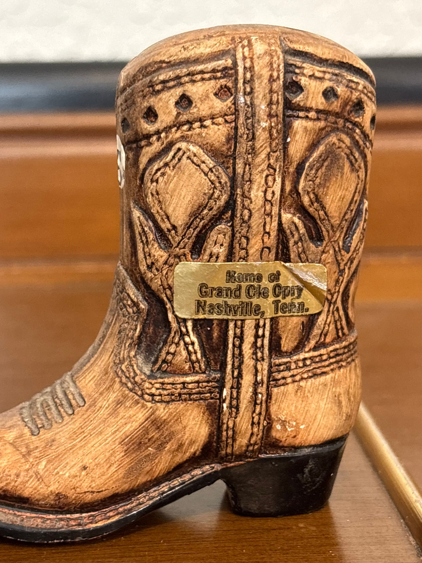 *VINTAGE* GRAND OLE OPRY NASHVILLE TN BOOT SALT & PEPPER SHAKER SET