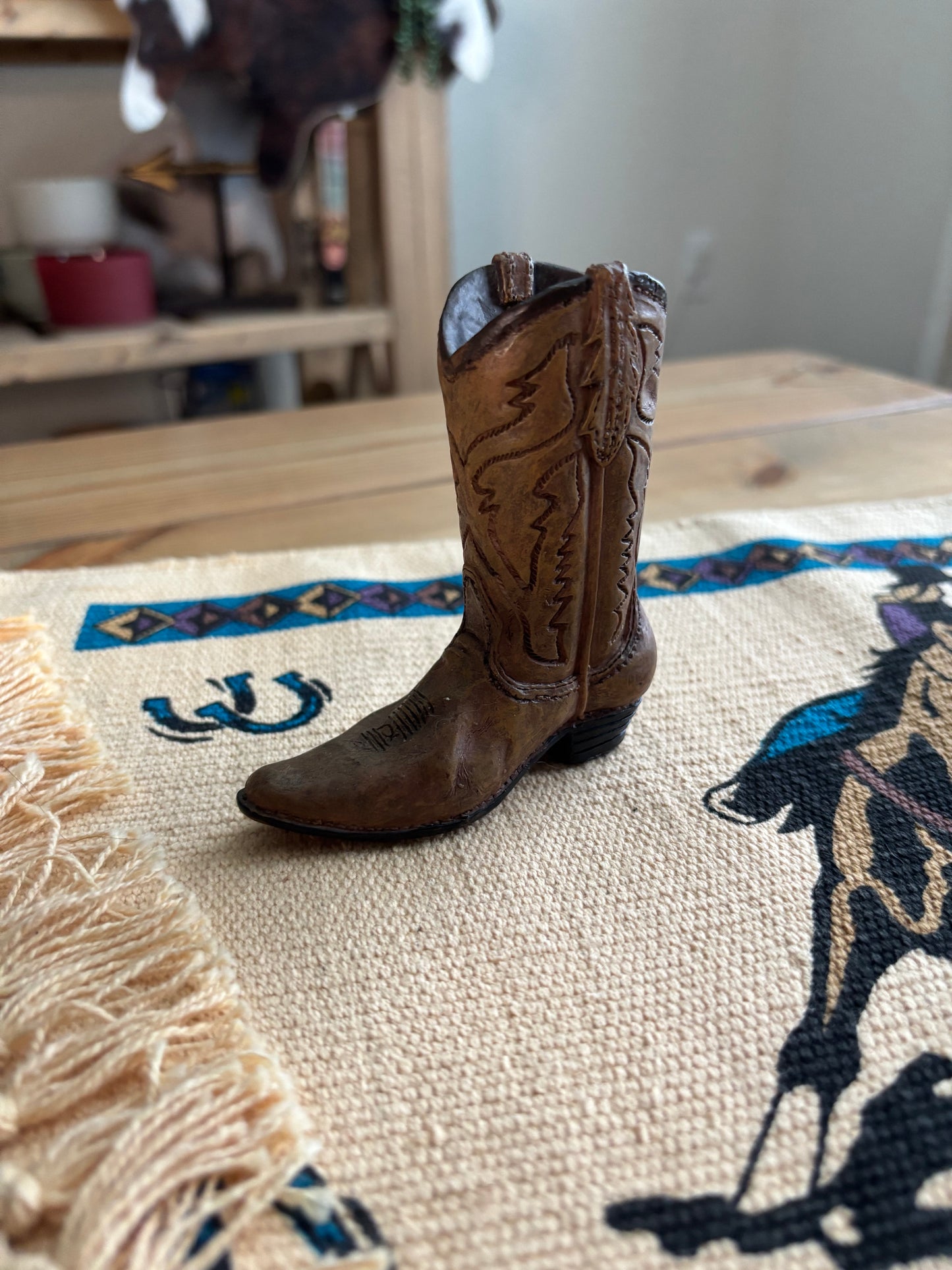 *VINTAGE* MINI CERAMIC COWBOY BOOT