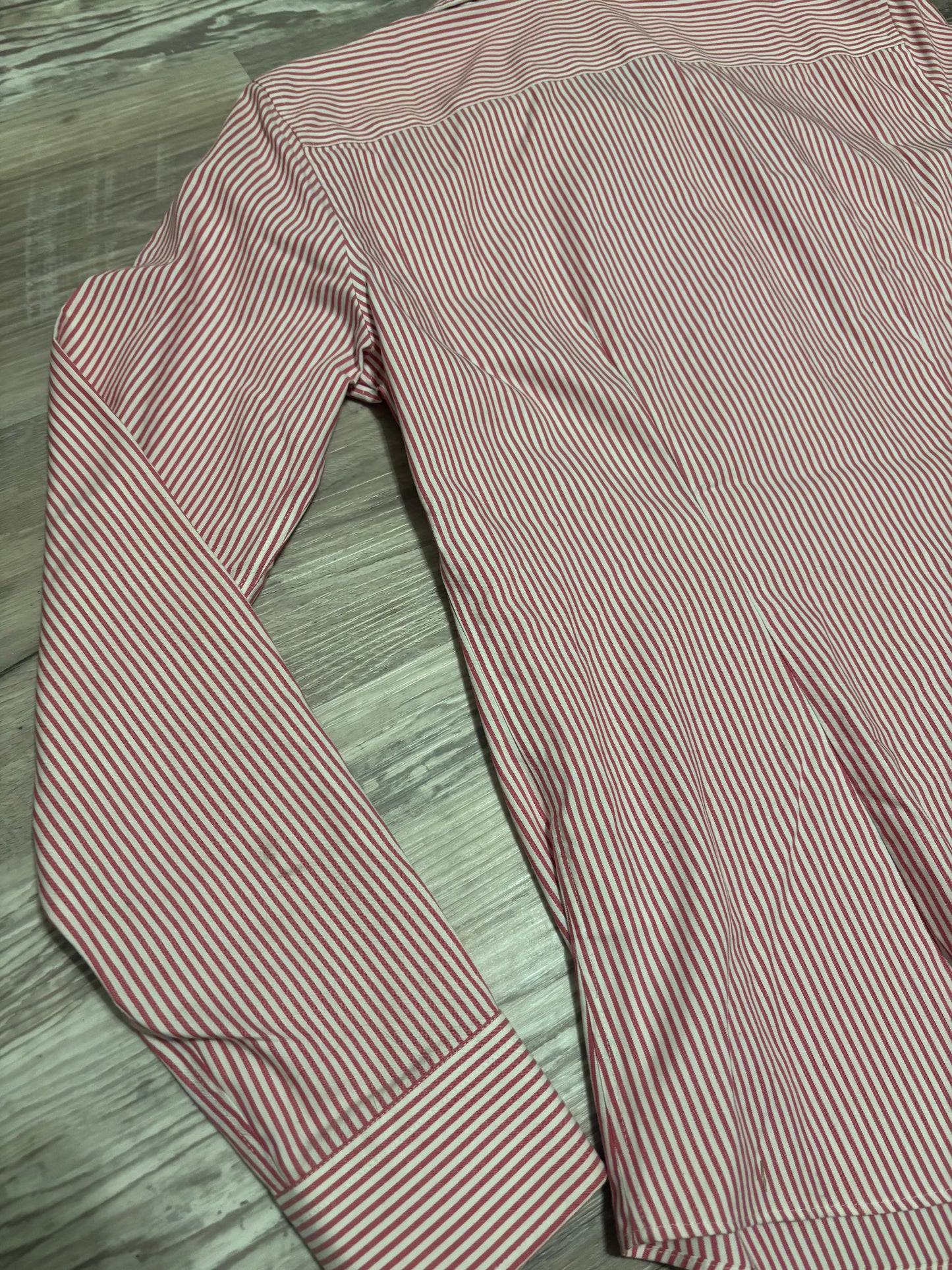 LANDS’ END PIN STRIPE BUTTON UP
