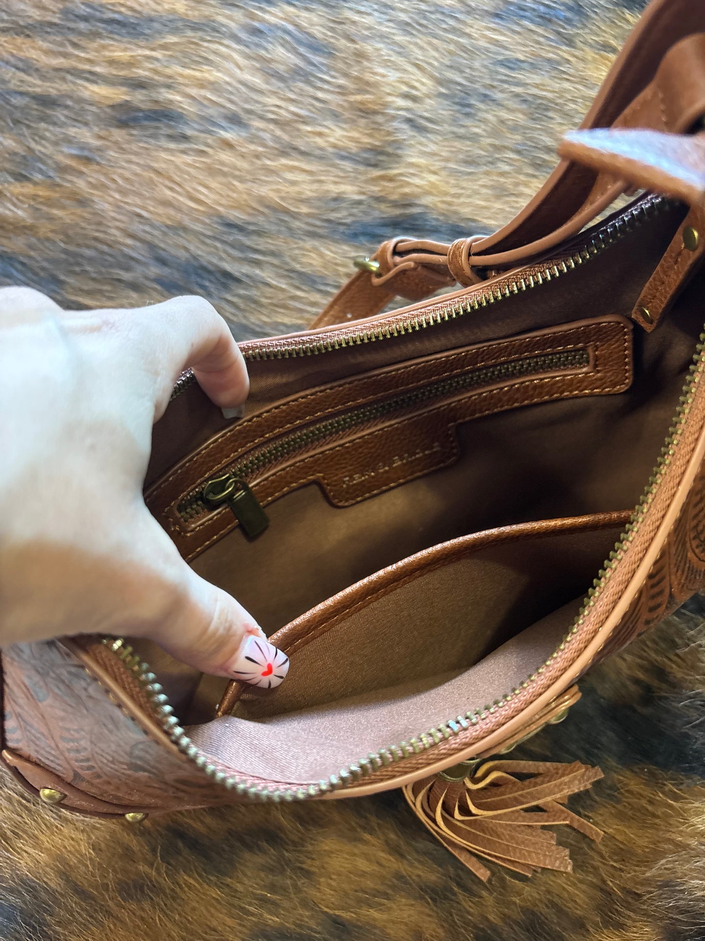 REIN & BRIDLE TOOLED LETHER STYLE PURSE