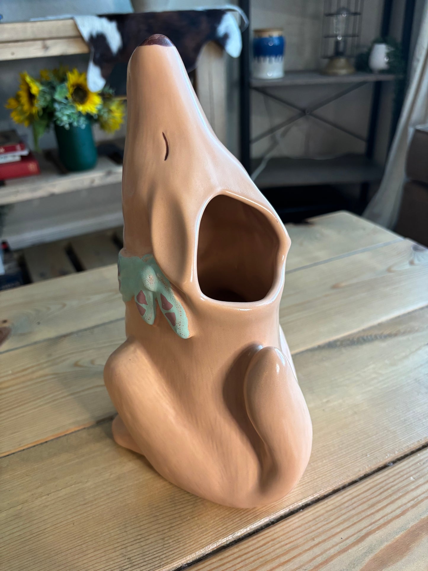 *VINTAGE* COYOTE UTENSIL HOLDER