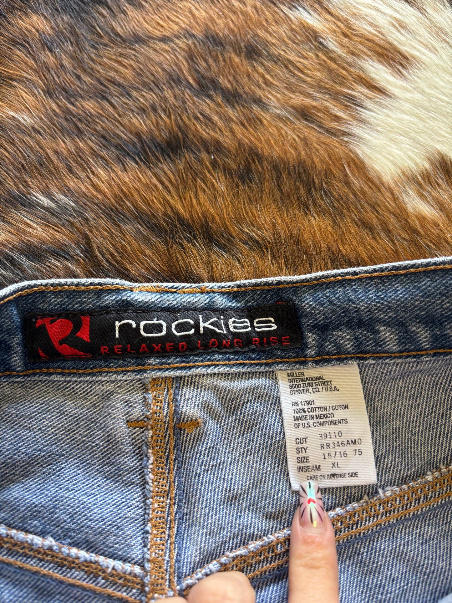 *VINTAGE* 34” ROCKIES BAREBACK JEANS