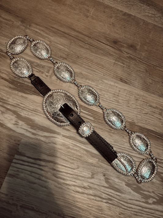 *VINTAGE* THE FAMOUS TONY LAMA CONCHO BELT