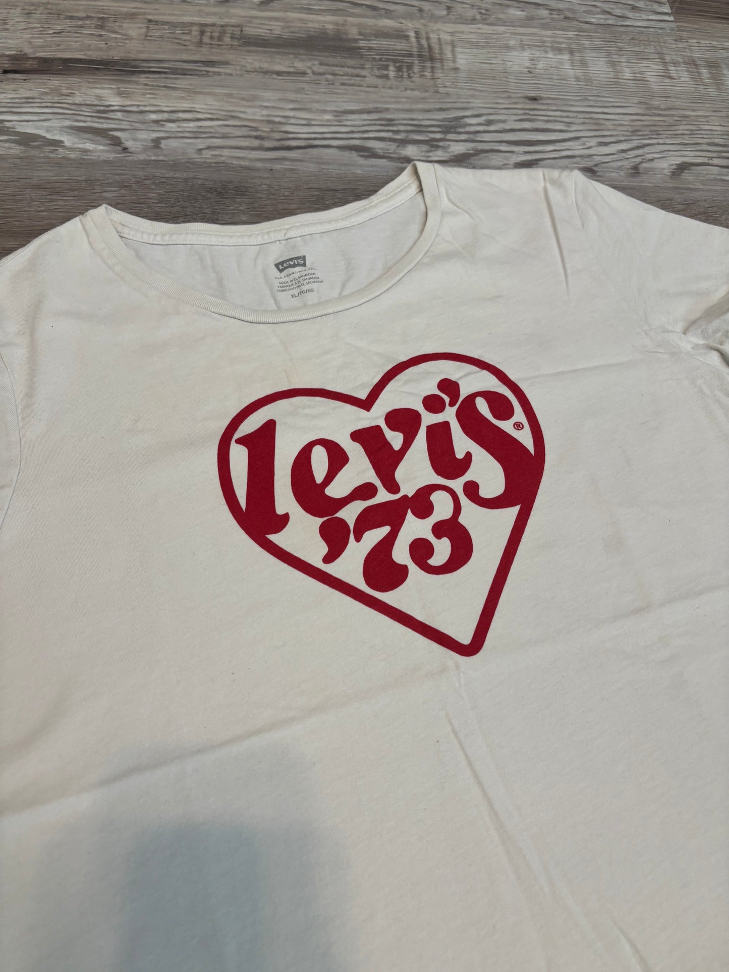 LEVI’S 73 HEART BABY TEE