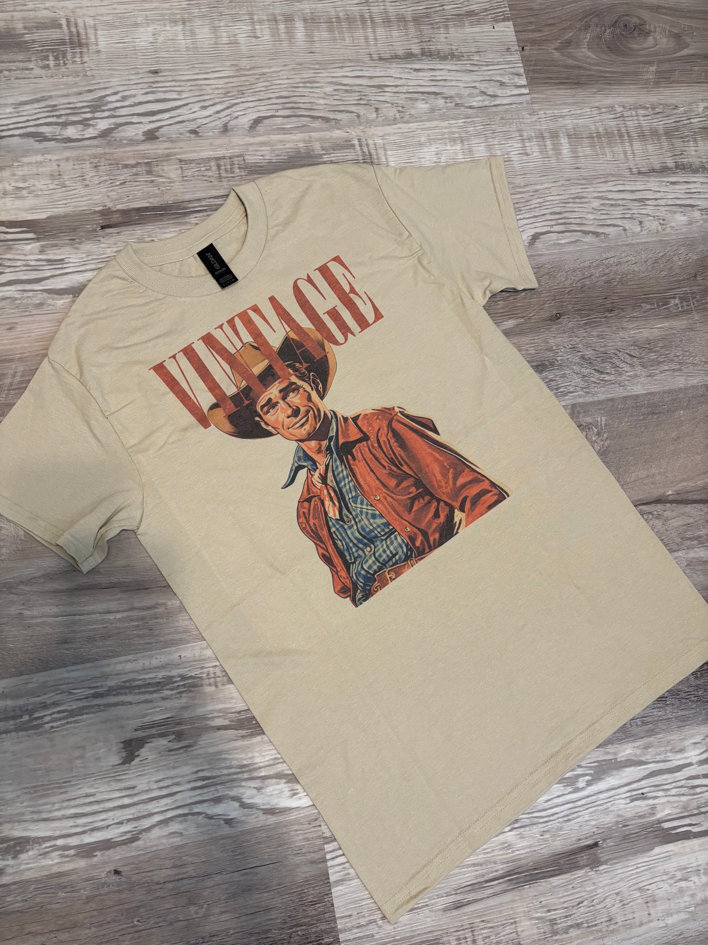 VINTAGE COWBOY GRAPHIC TEE