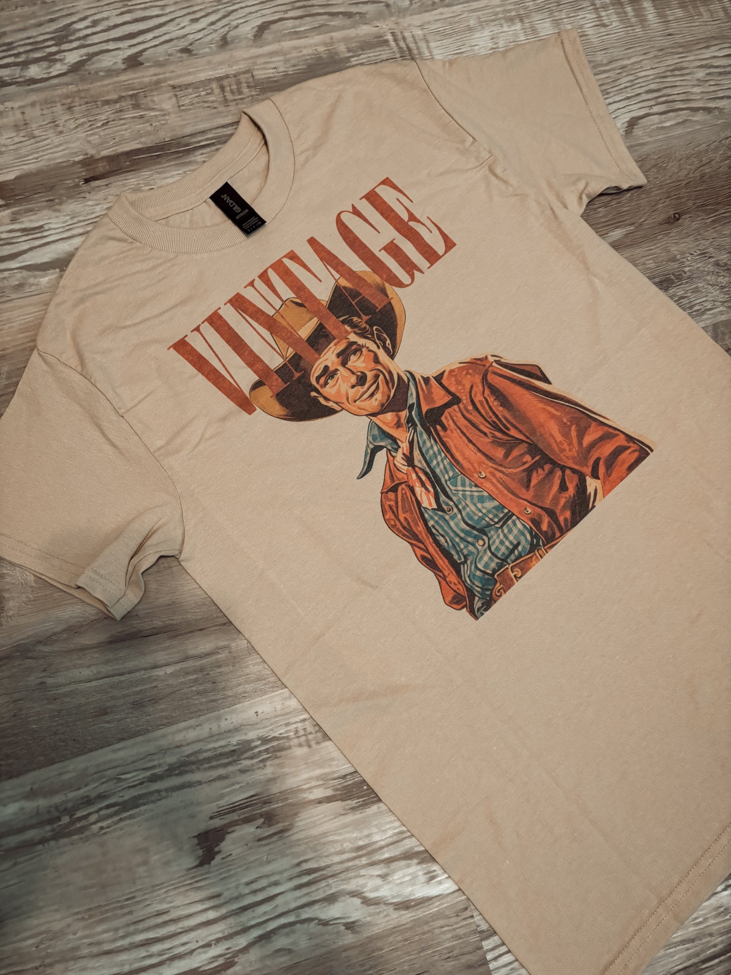VINTAGE COWBOY GRAPHIC TEE