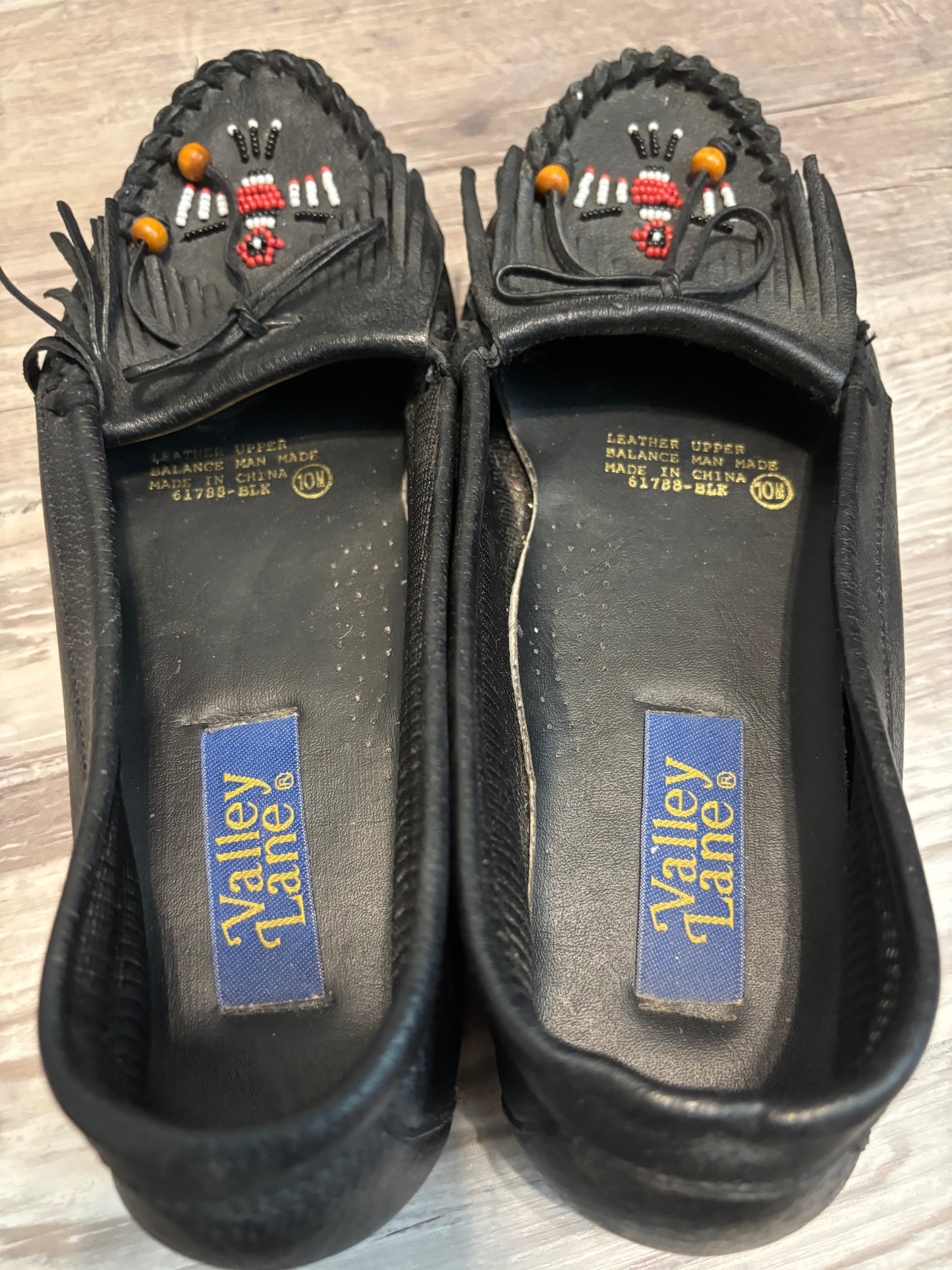 VALLEY LANE THUNDERBIRD BEADED MOCCASINS