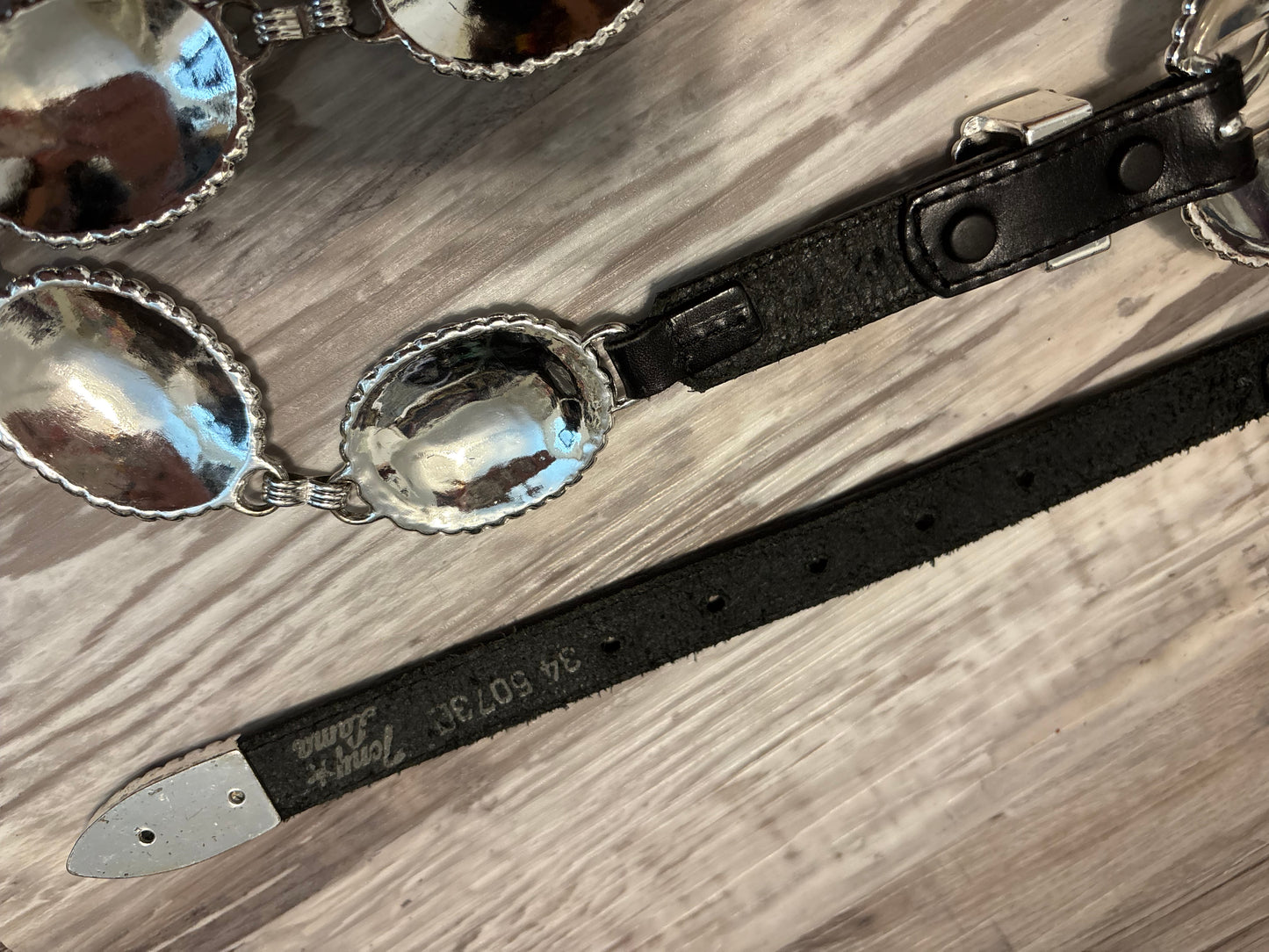 *VINTAGE* THE FAMOUS TONY LAMA CONCHO BELT