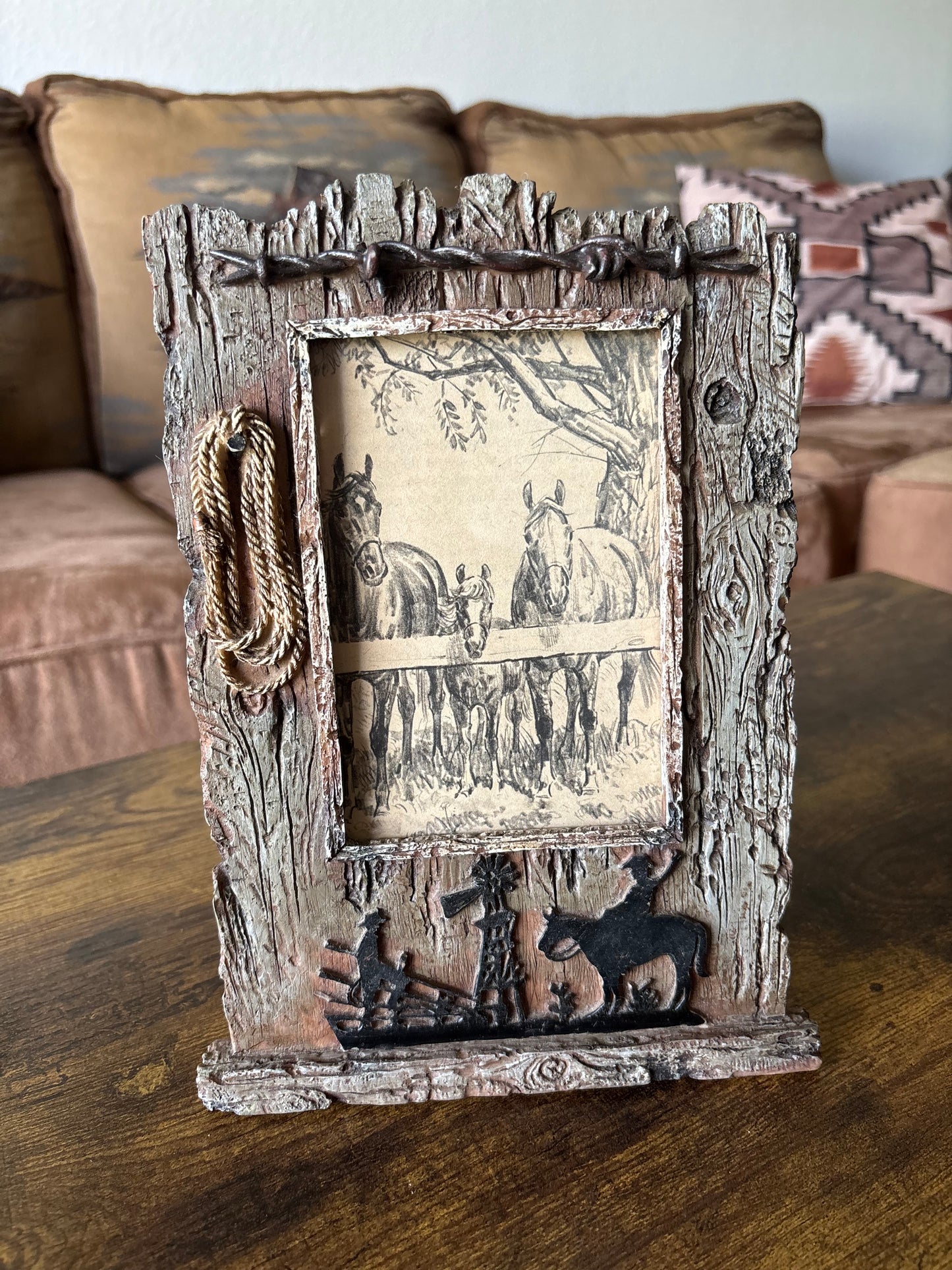 *VINTAGE* HORSE, FARM, RUSTIC PICTURE FRAME