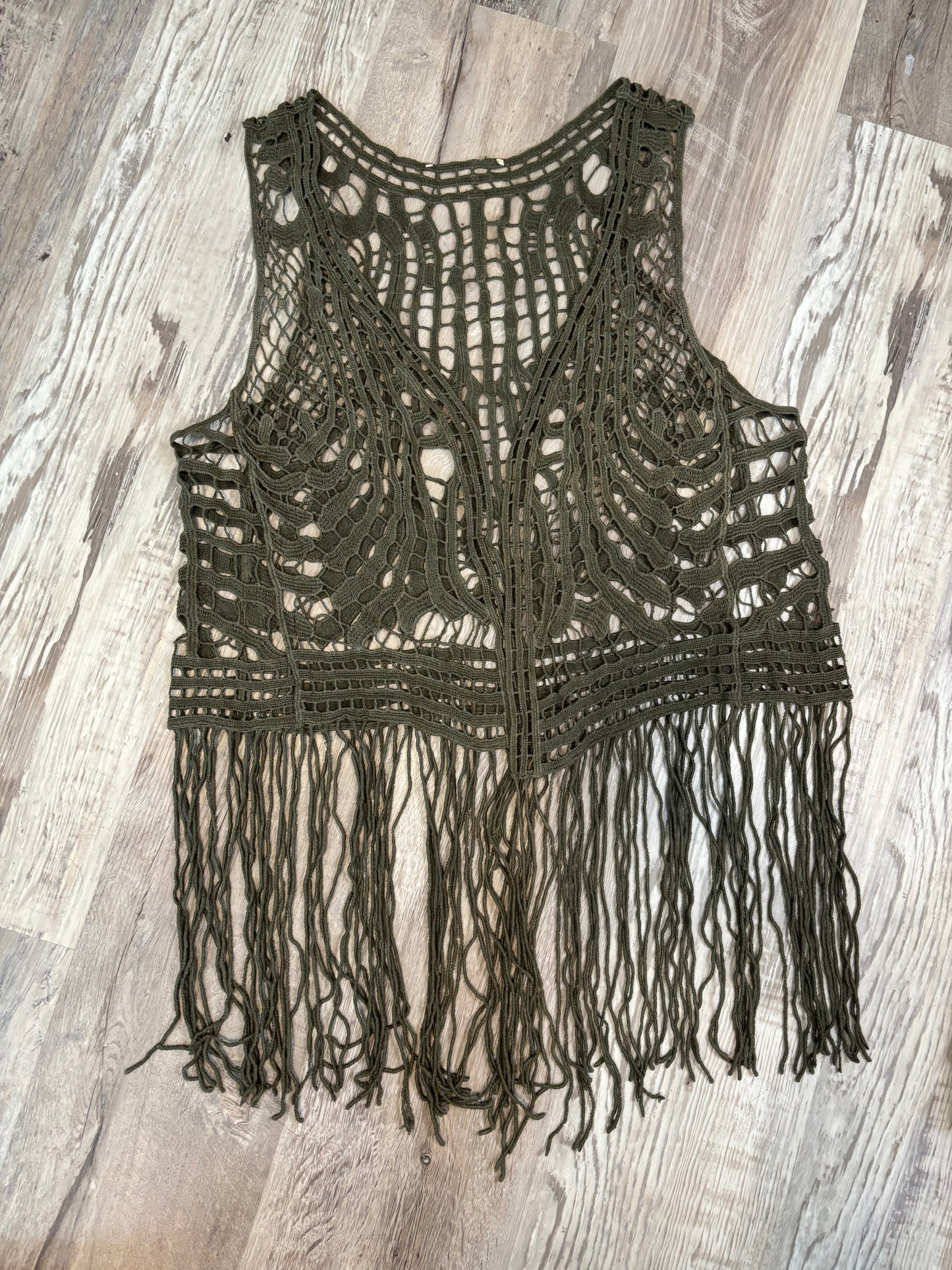 LACE FRINGE VEST