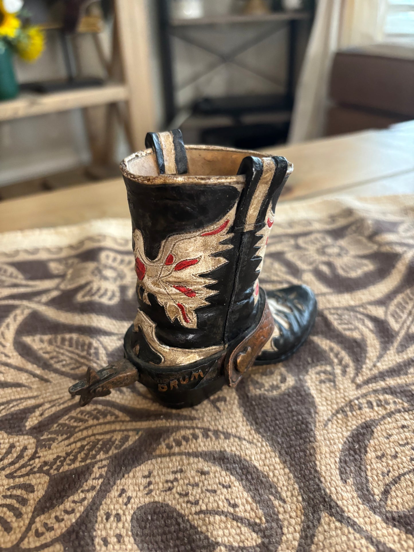 SMALL BOOT VASE