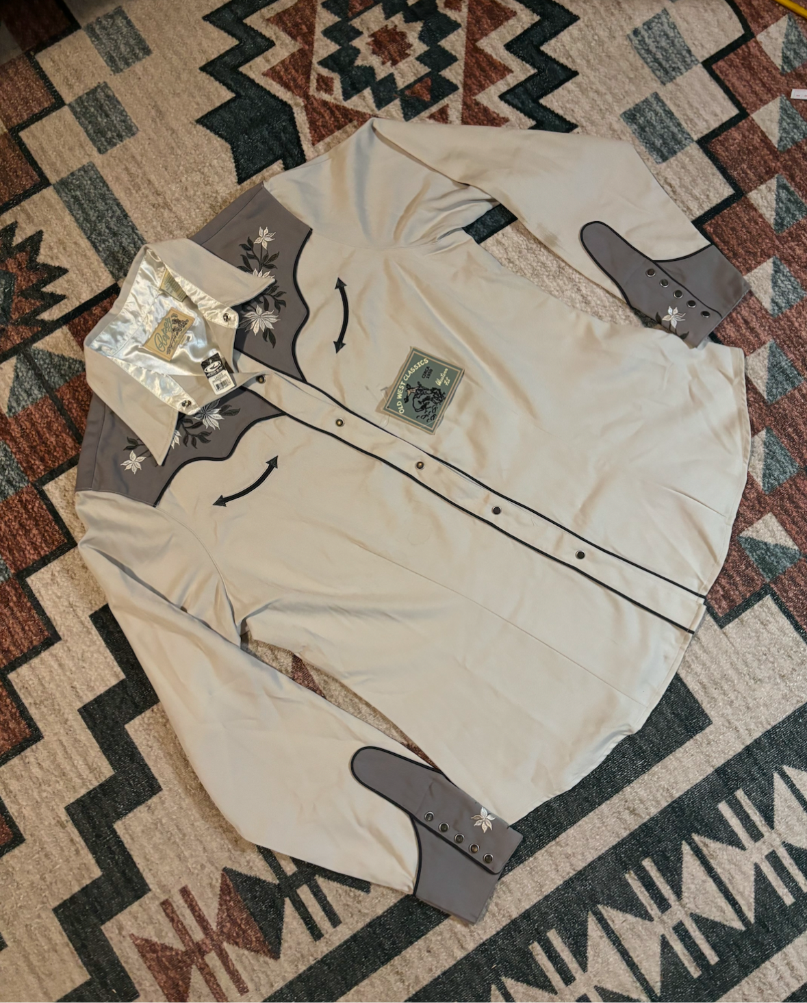 DEADSTOCK ROPER FLORAL PEARL SNAP