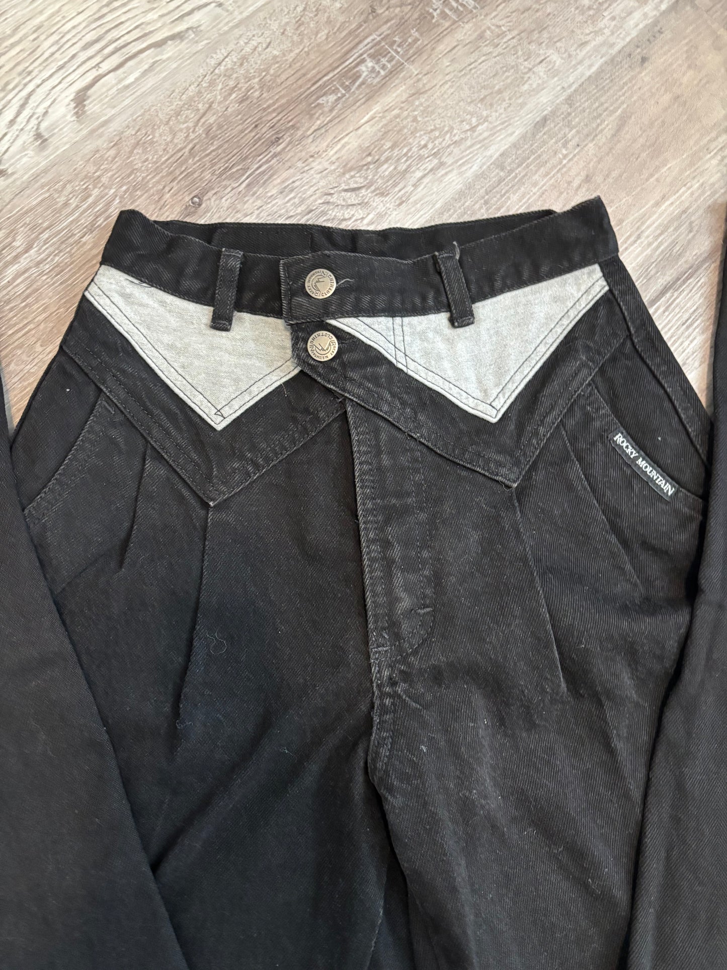 *VINTAGE* 25” GRAY/BLACK TWO TONE ROCKIES BAREBACK JEANS