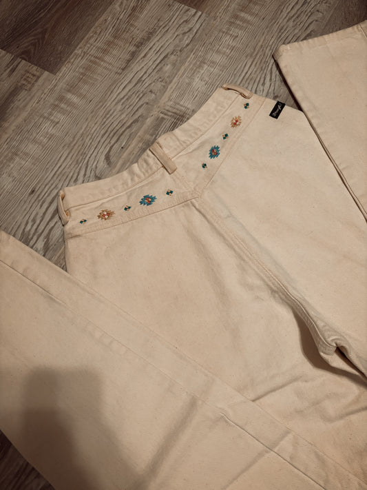 *VINTAGE*RARE* 29” EMBROIDERED AZTEC OFF-WHITE WRANGER SILVERLAKE BAREBACK JEANS