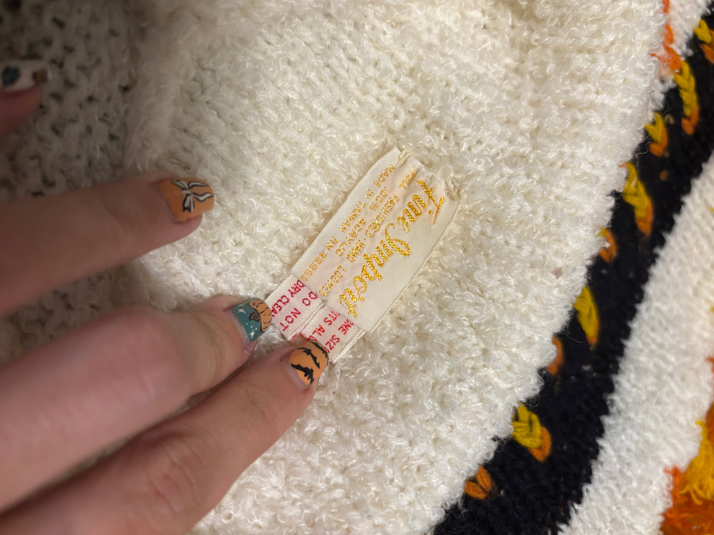 *VINTAGE* KNIT PONCHO