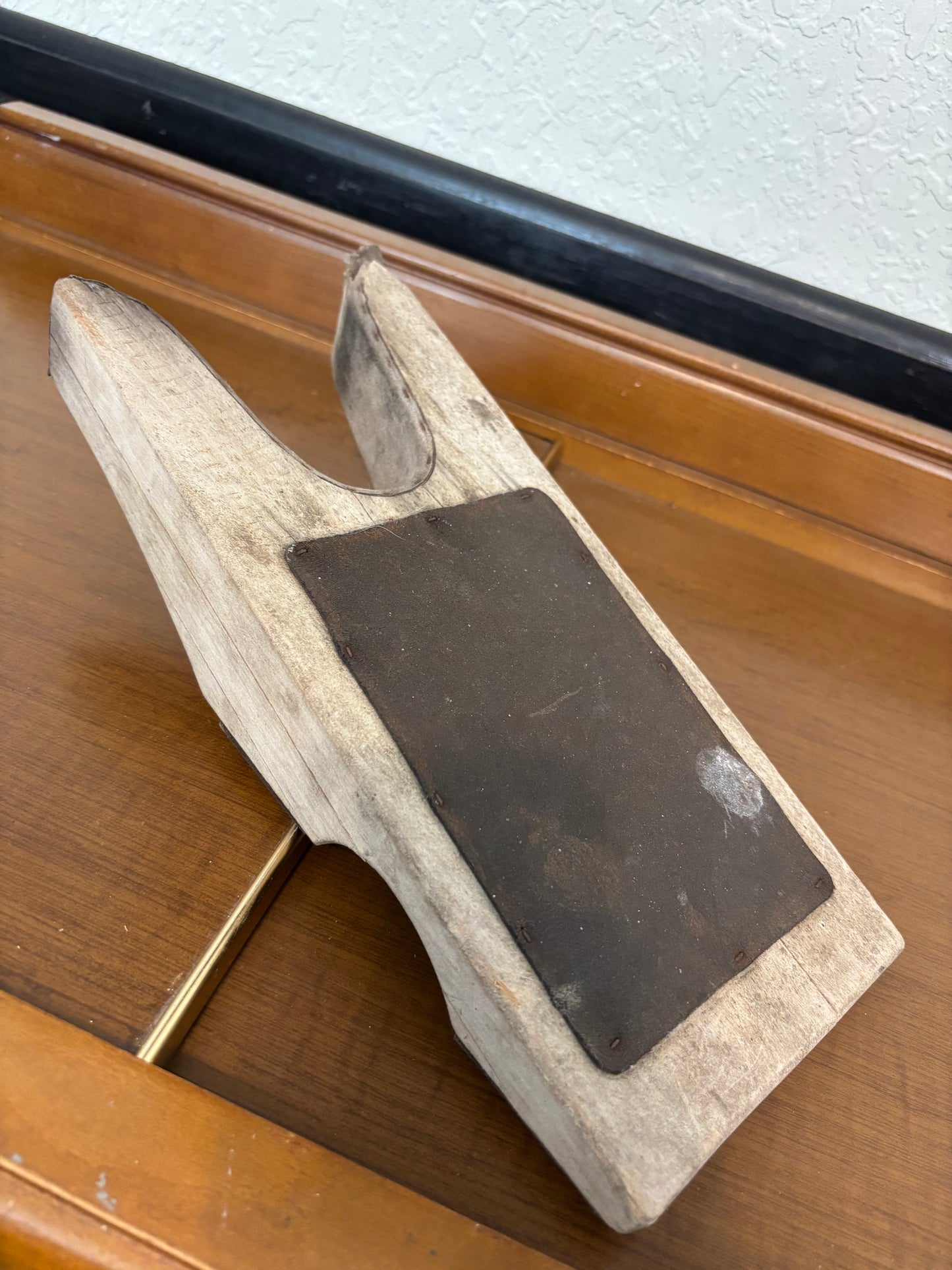 *VINTAGE*RUSTY CRUSTY* UNBRANDED BOOT JACK
