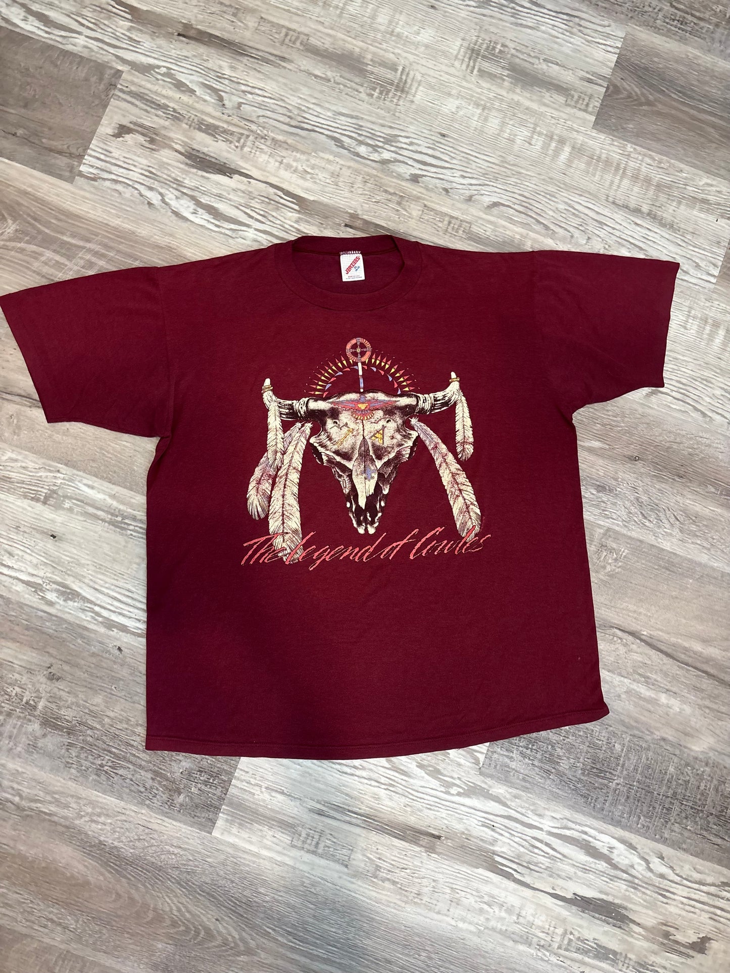 *VINTAGE* NATIVE BISON BULL SKULL TEE