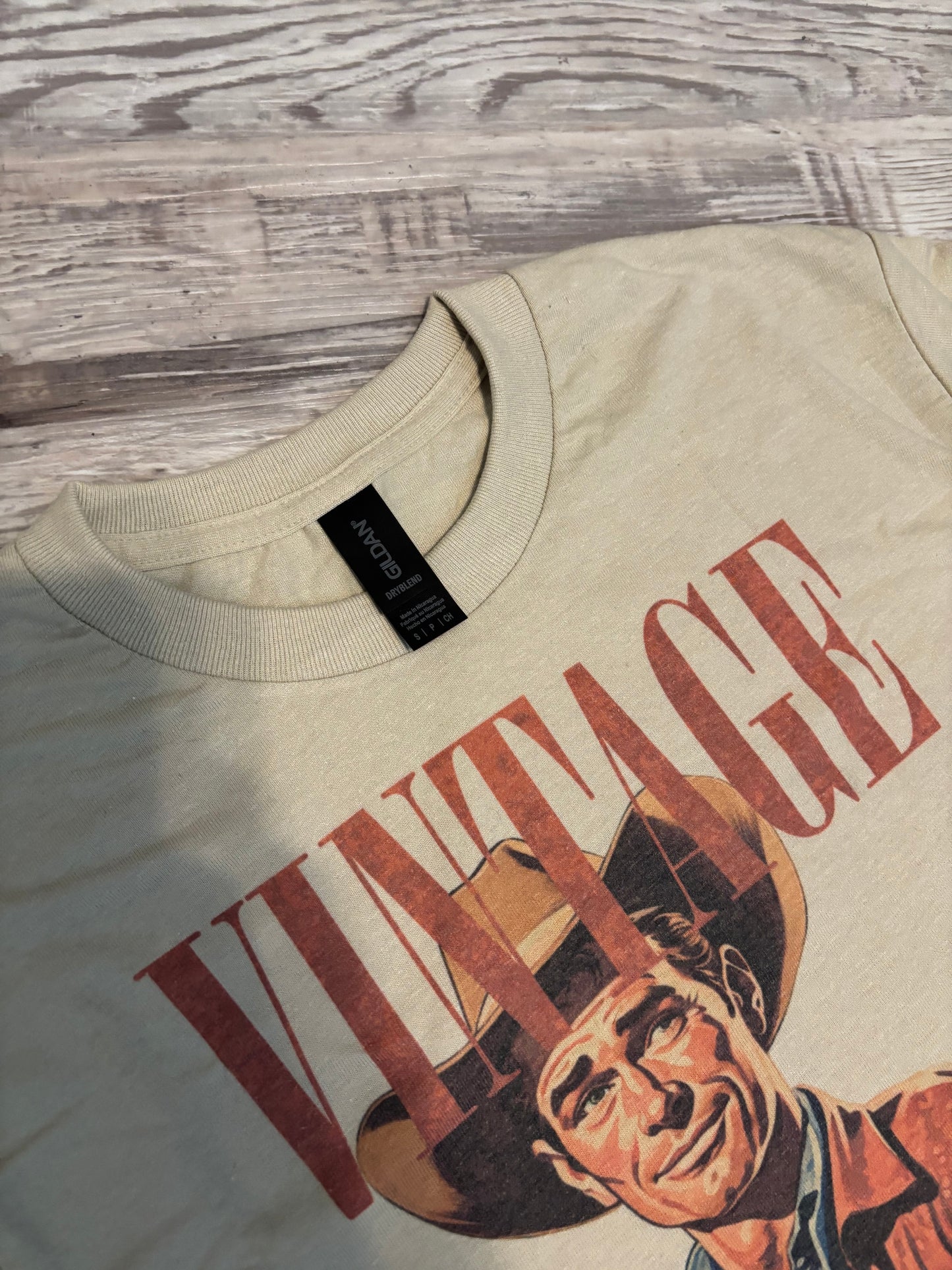 VINTAGE COWBOY GRAPHIC TEE