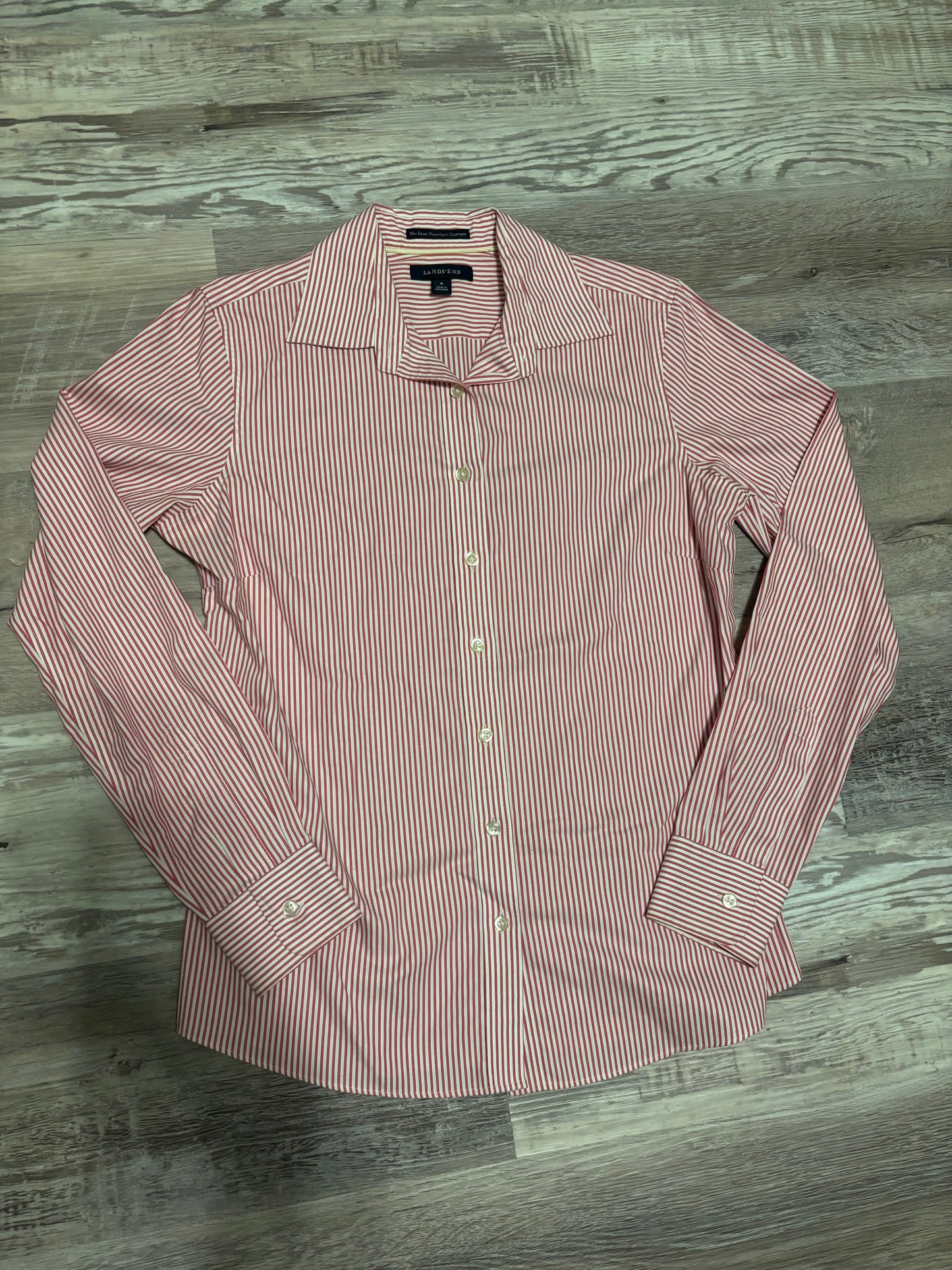 LANDS’ END PIN STRIPE BUTTON UP