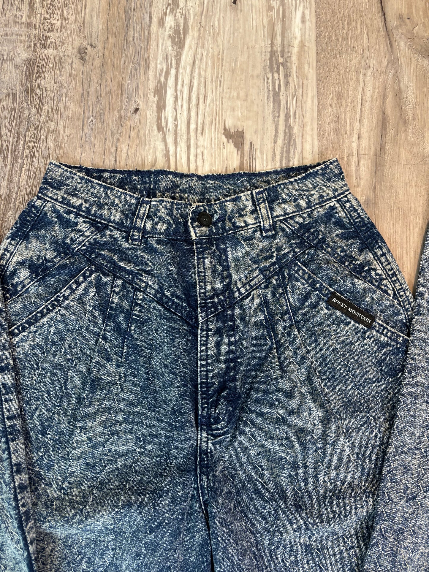 24" ACID WASH ROCKY MOUNTAIN BAREBACK JEANS *VINTAGE*