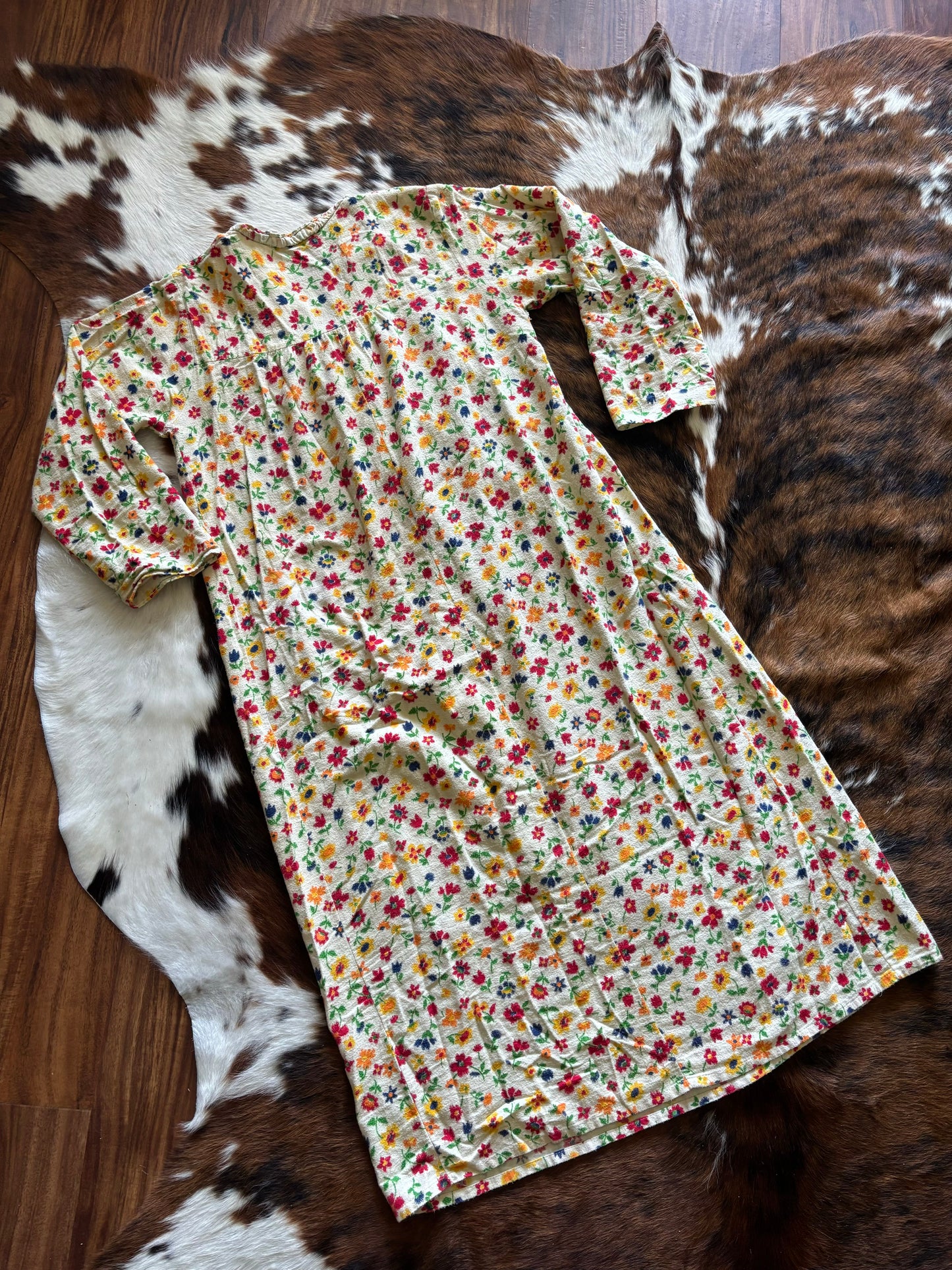 Floral Night gown *VINTAGE*