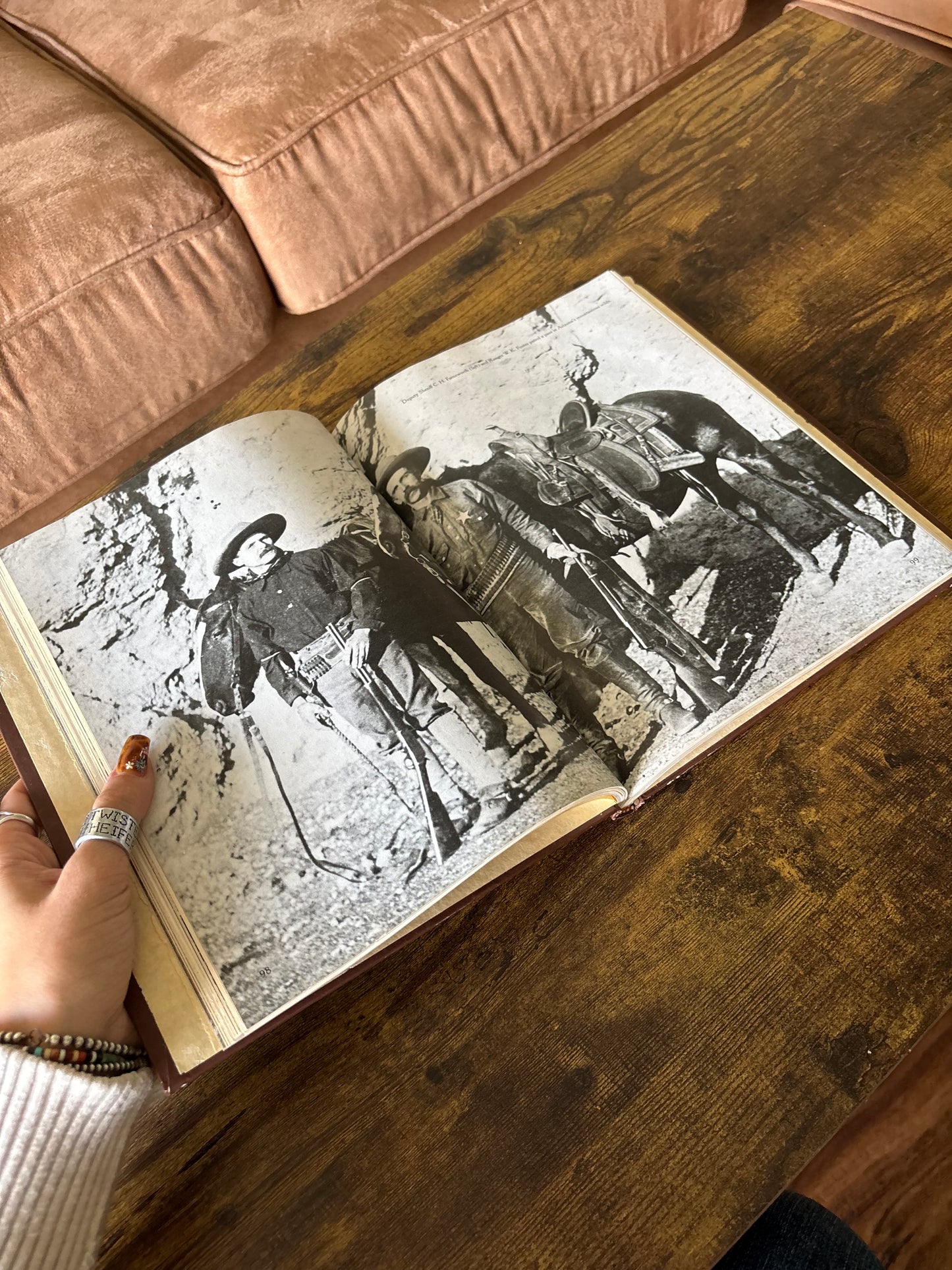 *VINTAGE* THE GUNSLINGERS LEATHER COVER TIME LIFE OLD WEST BOOK
