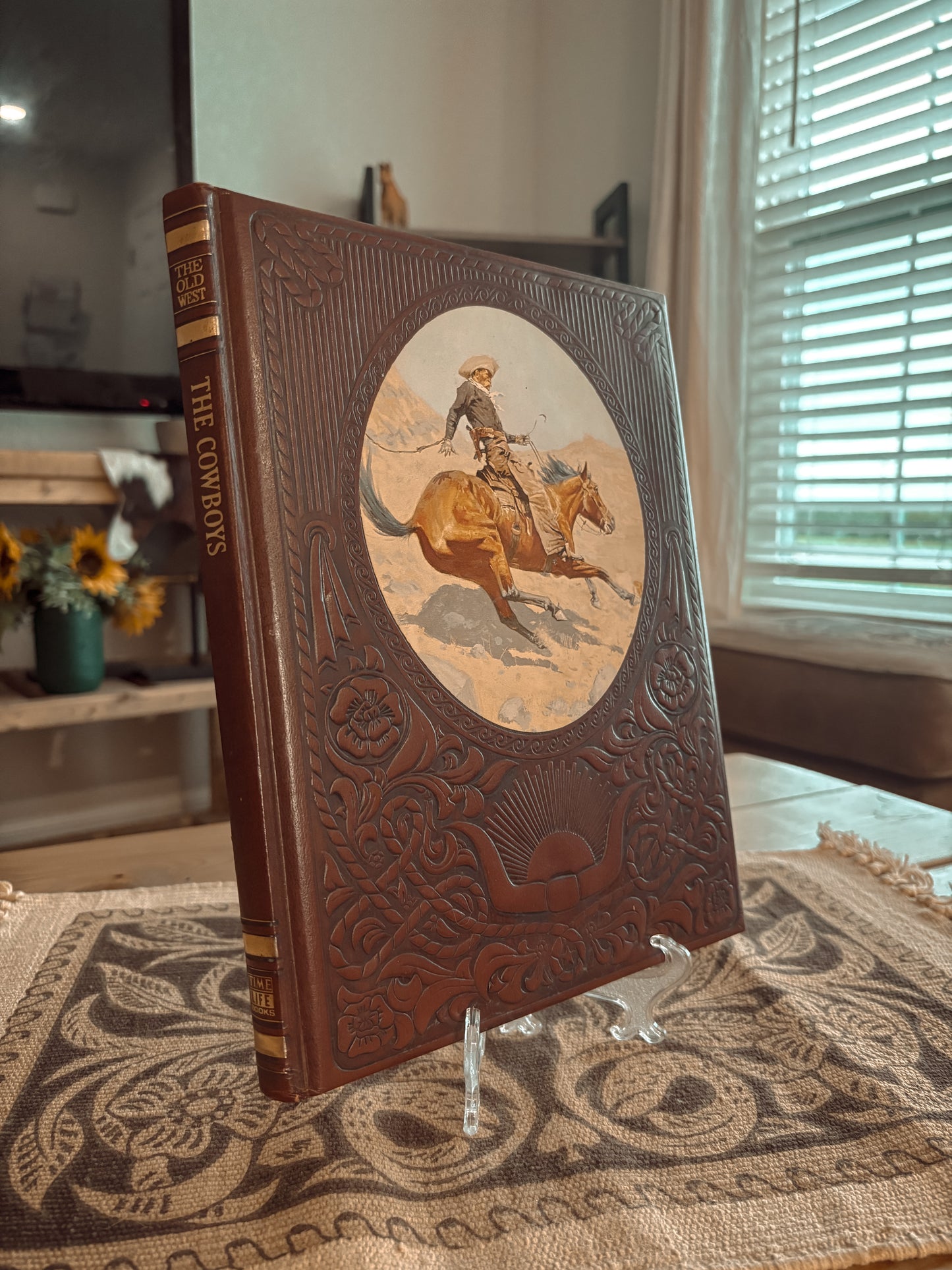 *VINTAGE* THE COWBOYS LEATHER COVER TIME LIFE OLD WEST BOOK