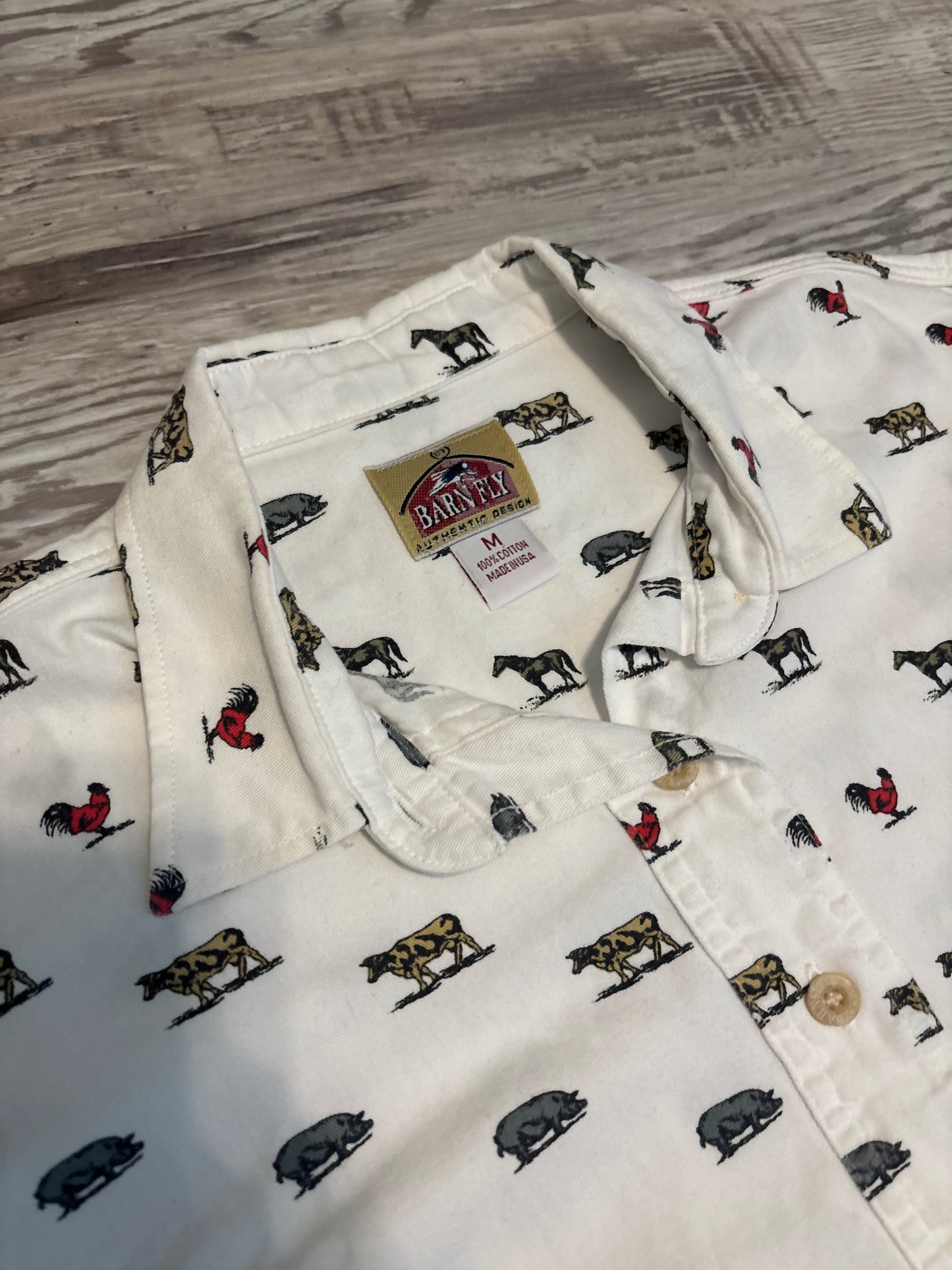 BARN FLY FRARM ANIMAL BUTTON UP *VINTAGE*