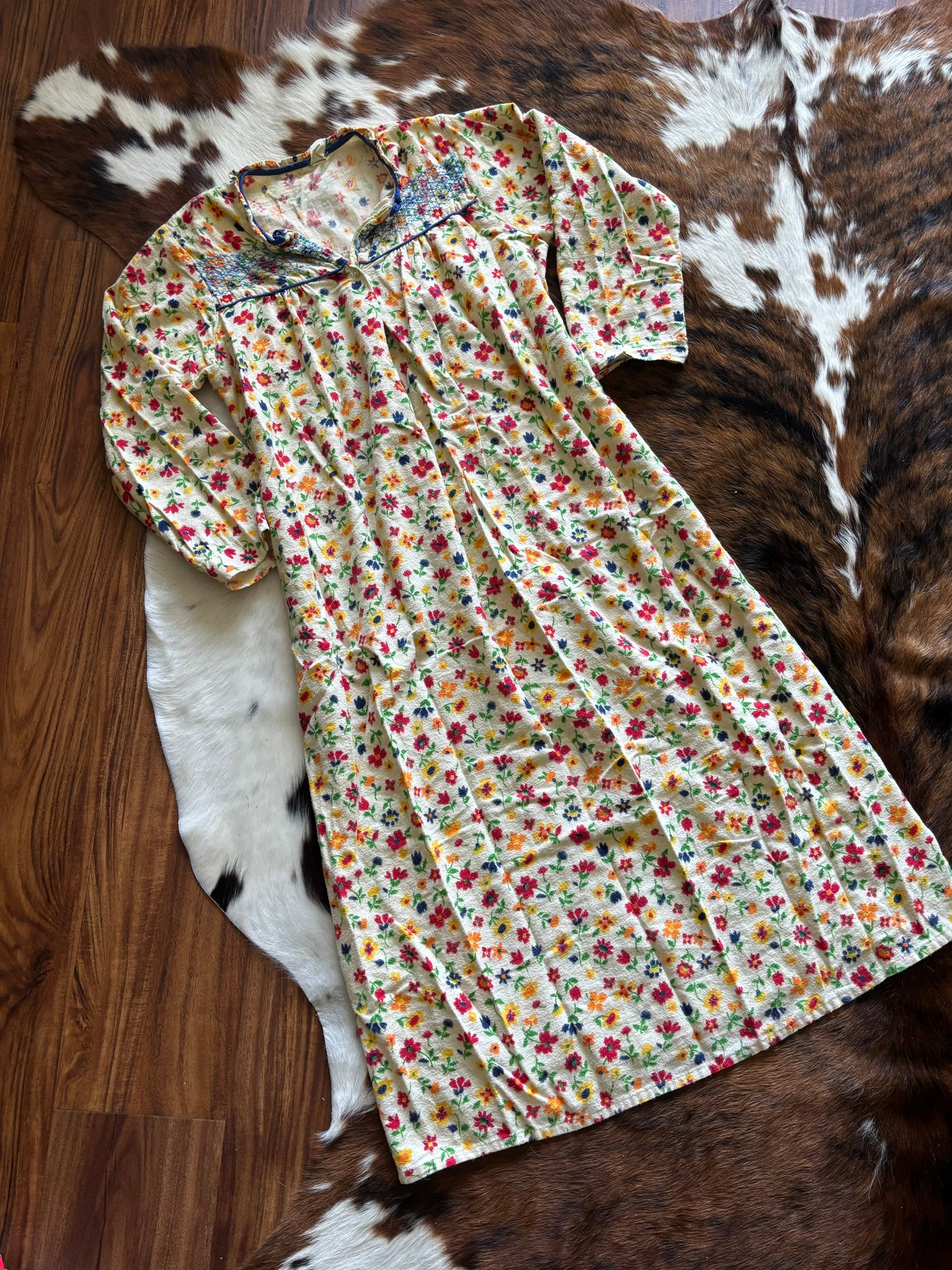 Floral Night gown *VINTAGE*