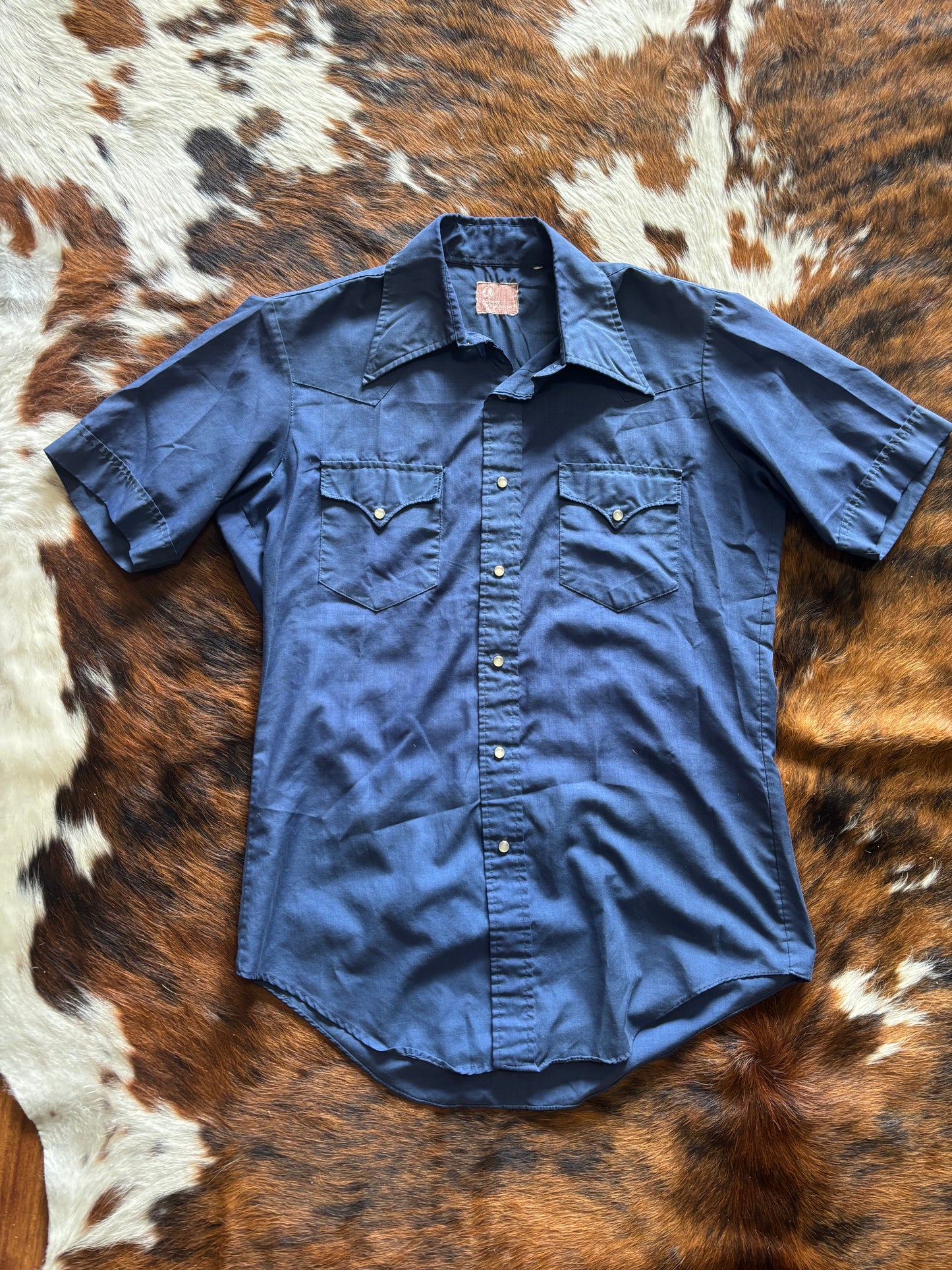 *VINTAGE* JC PENNEY WESTERN SHORT SLEEVE BLUE PEARL SNAP SHIRT