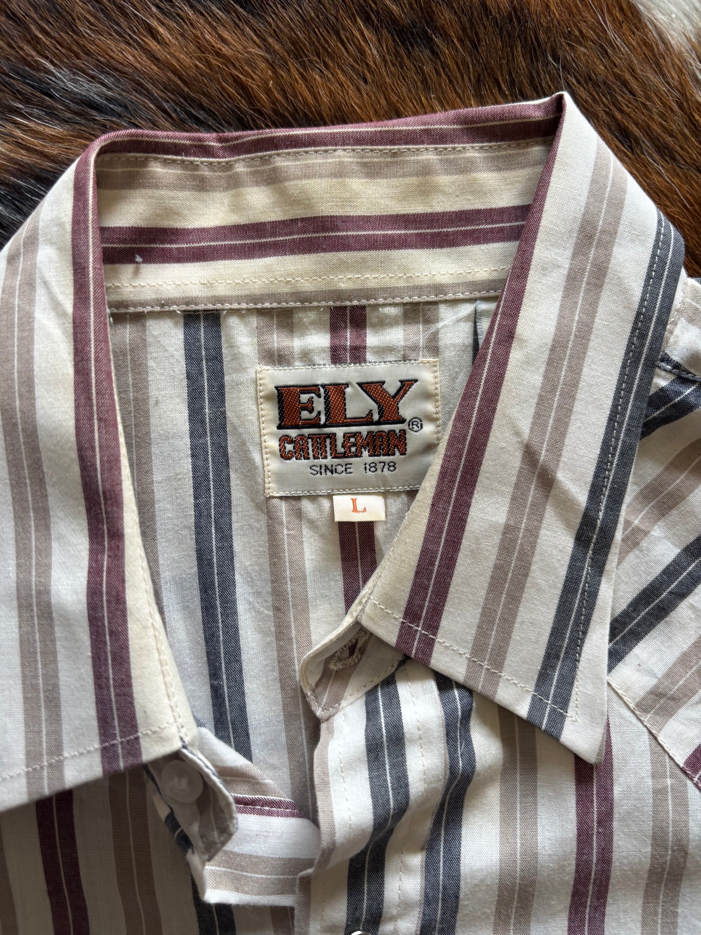 *VINTAGE* ELY CATTLEMAN STRIPPED LONG SLEEVE PEARL SNAP SHIRT