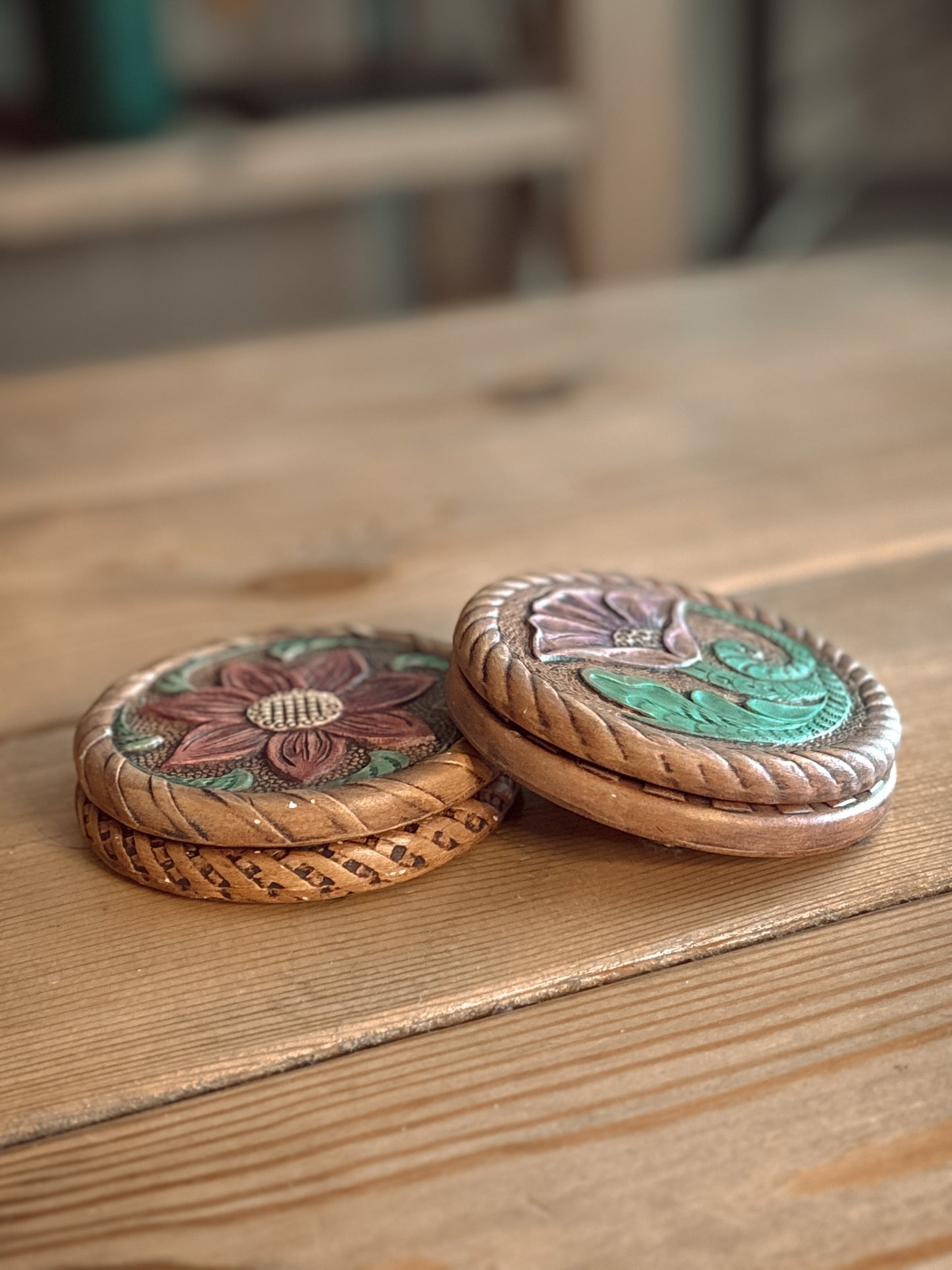 CERAMIC “LEATHER TOOLED” FLORAL COASTERS SET *VINTAGE*