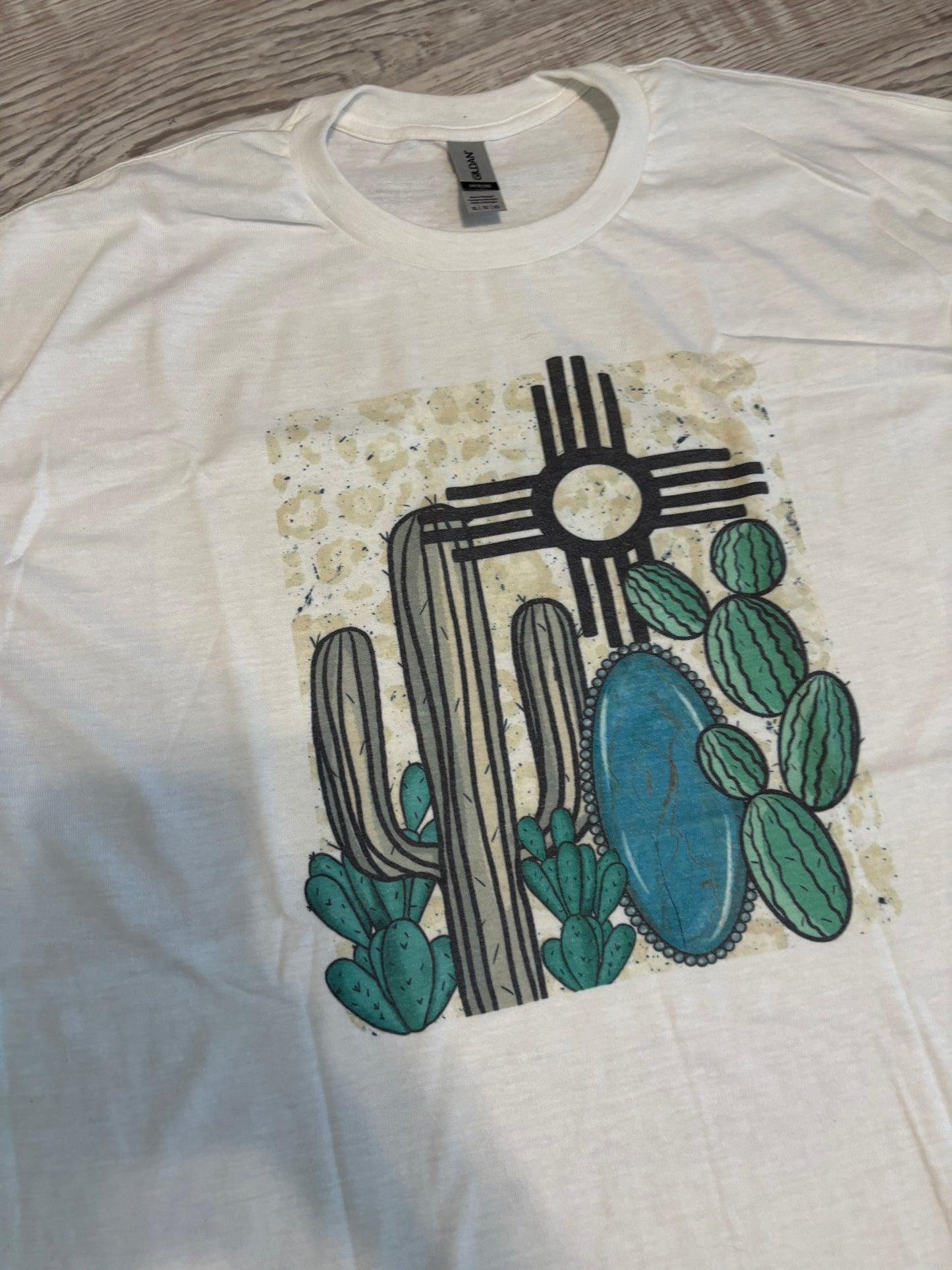 WHITE ZIA CACTUS GRAPHIC TEE