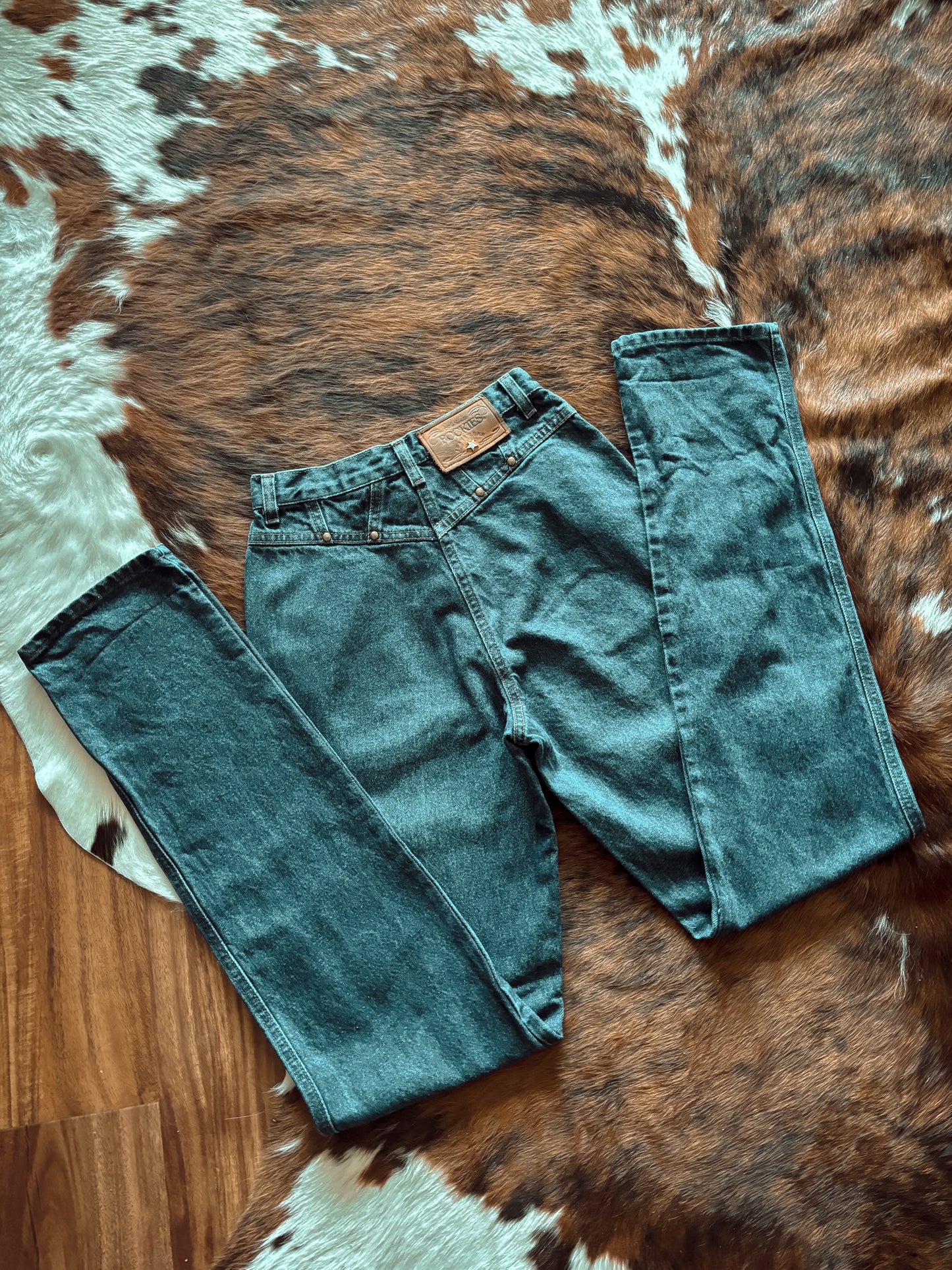 26” Rockies Bareback Western Jeans Embellished Waist *VINTAGE*
