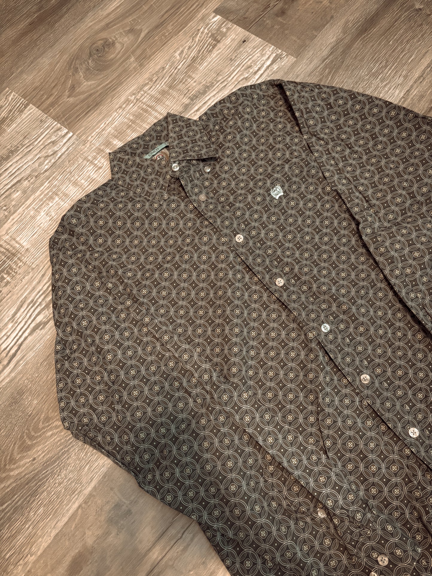 GREY/GREEN CINCH BUTTON UP SHIRT