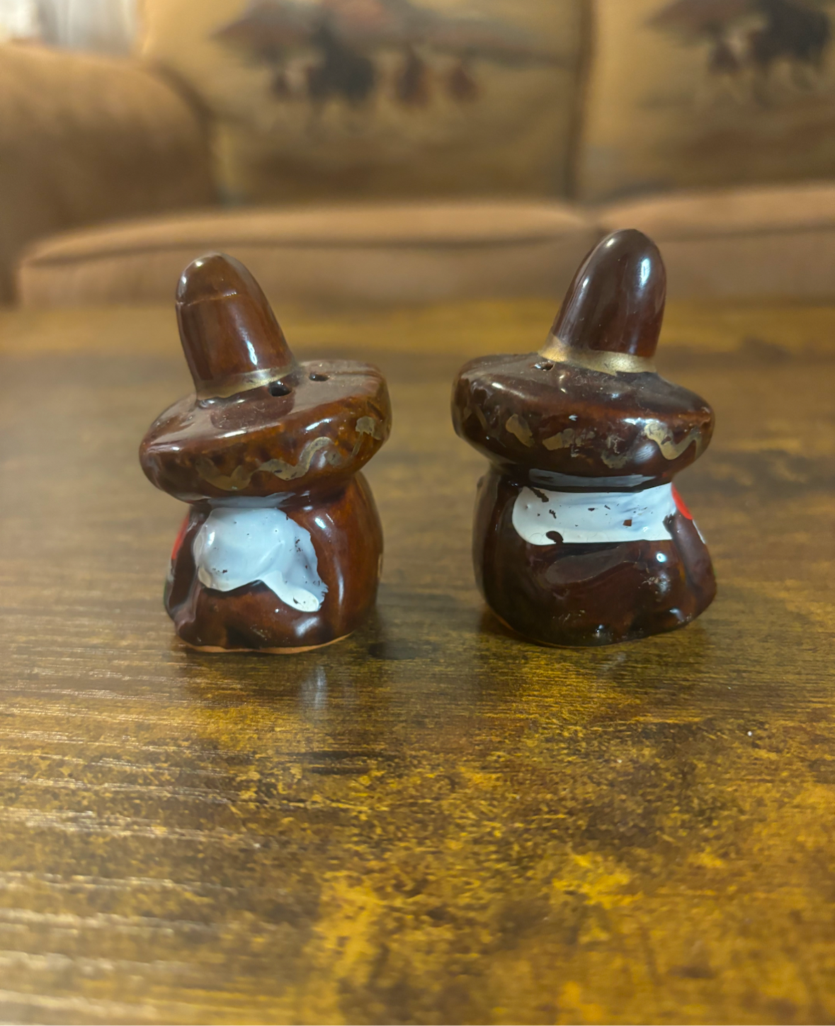 MEXICAN SOMBREROS SALT & PEPPER SHAKER SET *VINTAGE*