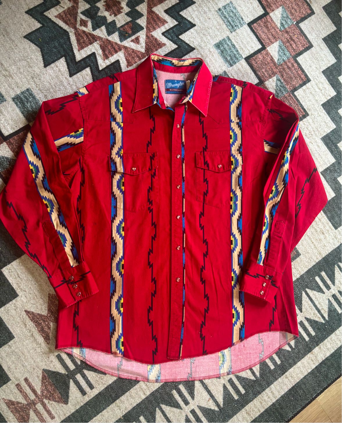 RED/YELLOW AZTEC WRANGLER PEARL SNAP *VINTAGE*