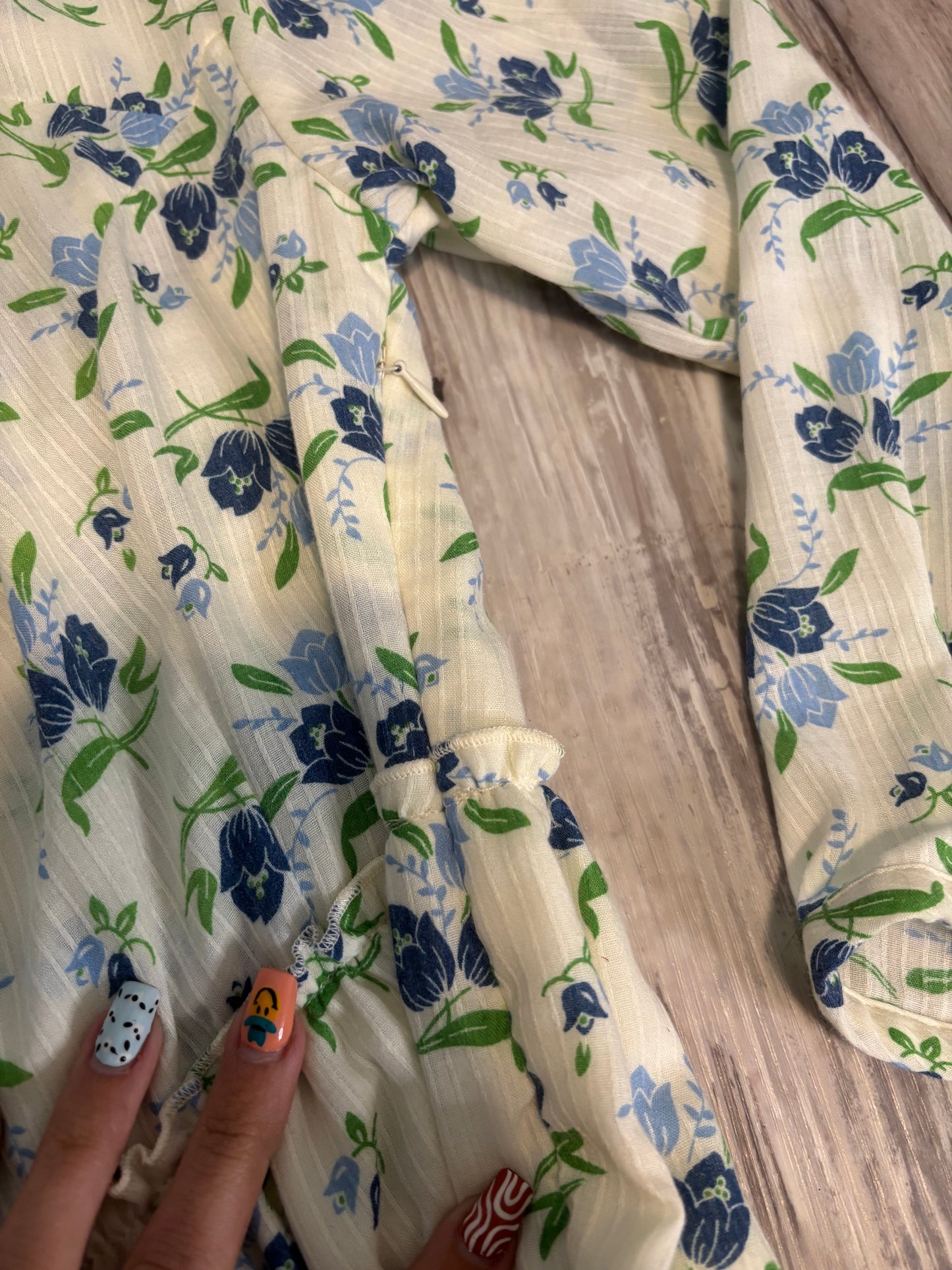 SWEET BABY JAMIE IVORY TIERED SWEETHEART MIDI DRESS